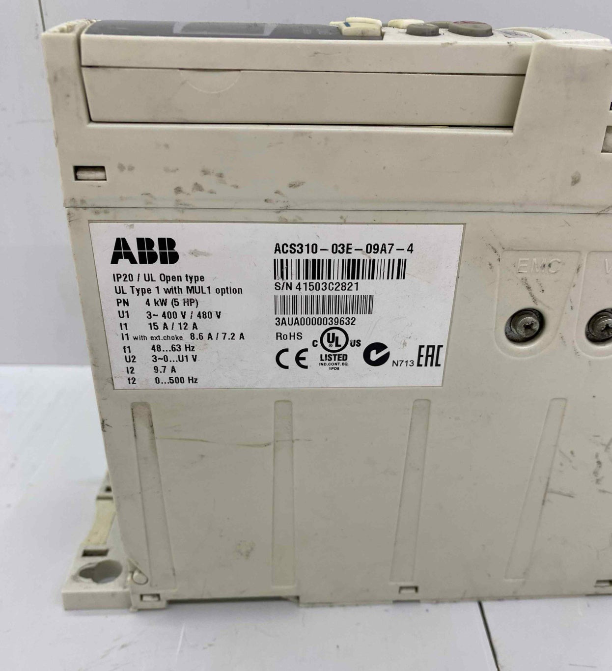 ABB ACS310-03E-09A7-4  4KW 380V  SÜRÜCÜ