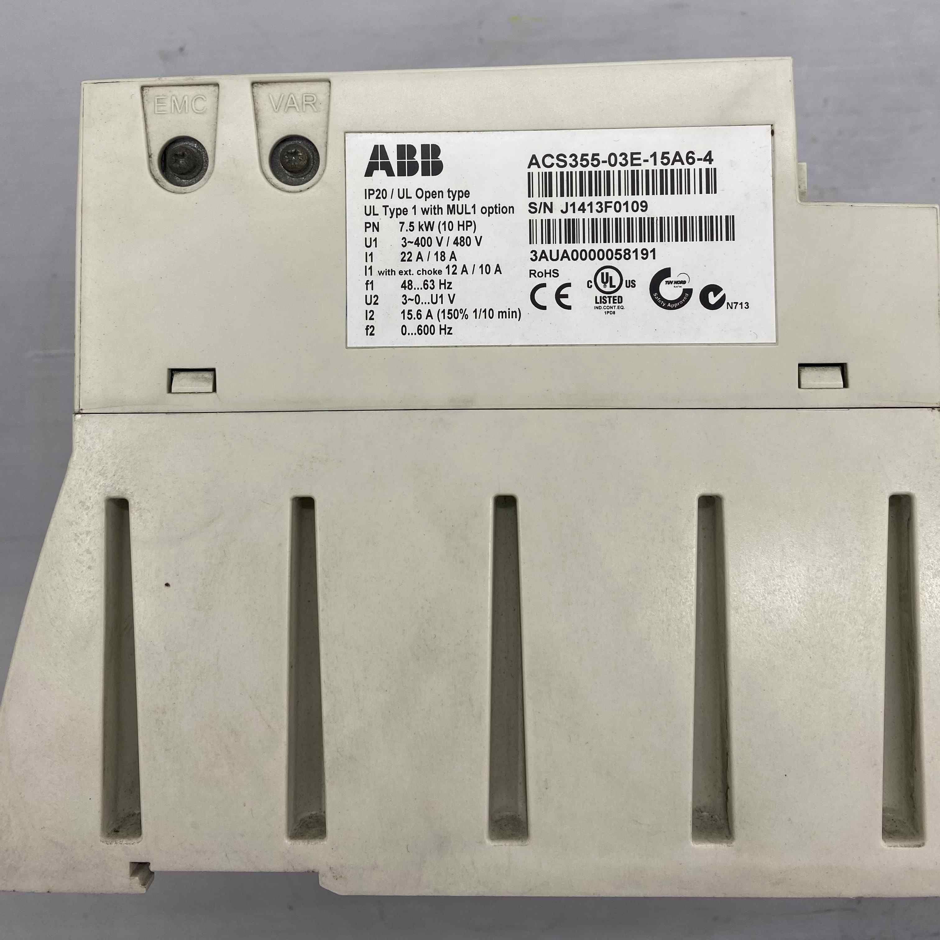 ABB ACS355-03E-15A6-4 7.5KW 380V SÜRÜCÜ