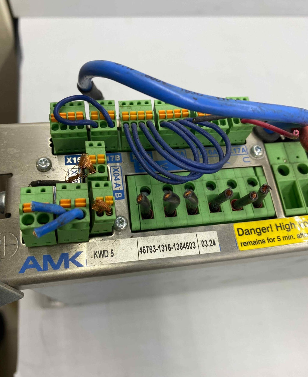 AMK ASYN KWD 5 2X5KVA 380V SERVO SÜRÜCÜ