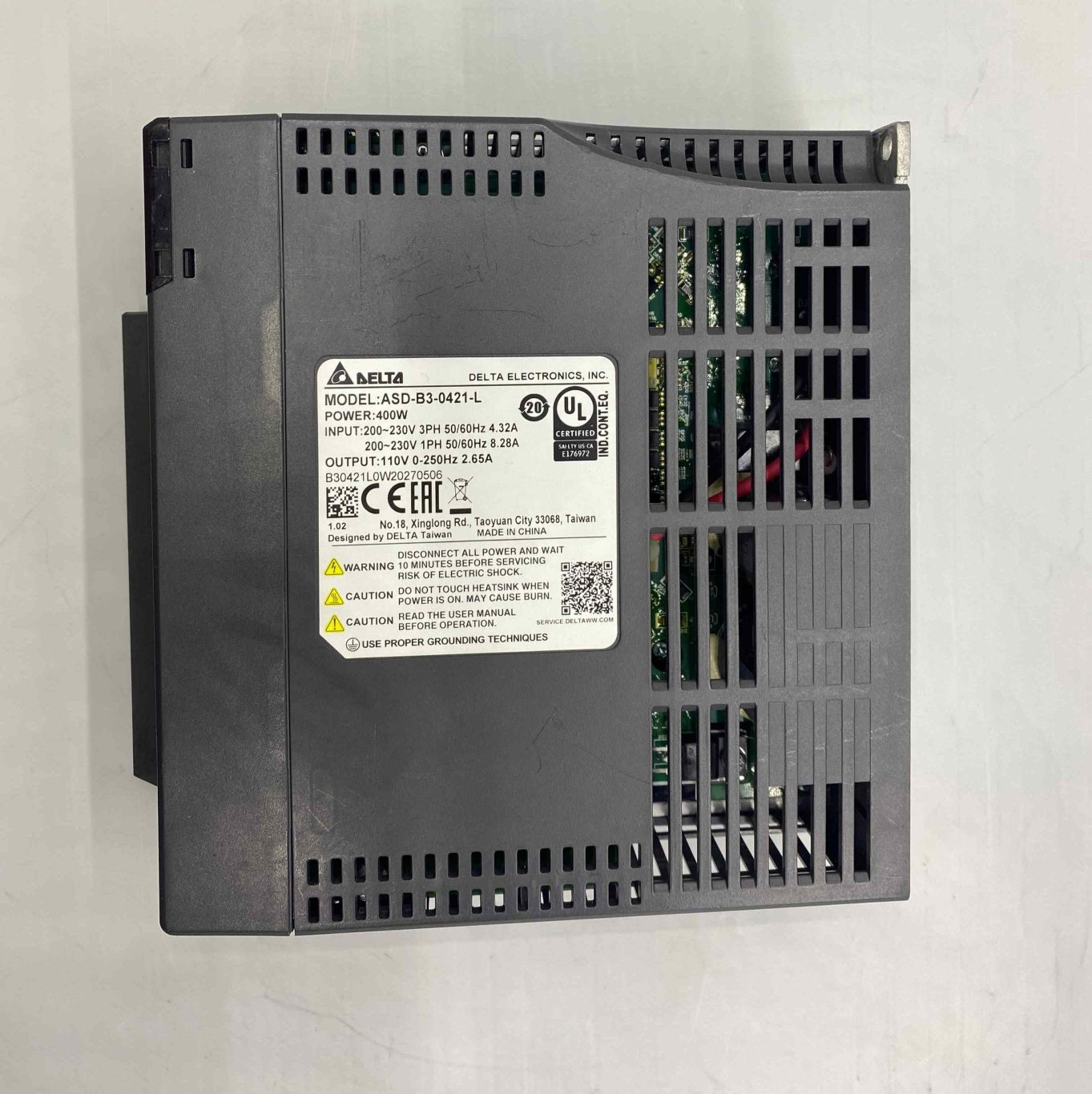DELTA ASD-B3-0421-L 0.40KW 220V SERVO SÜRÜCÜ