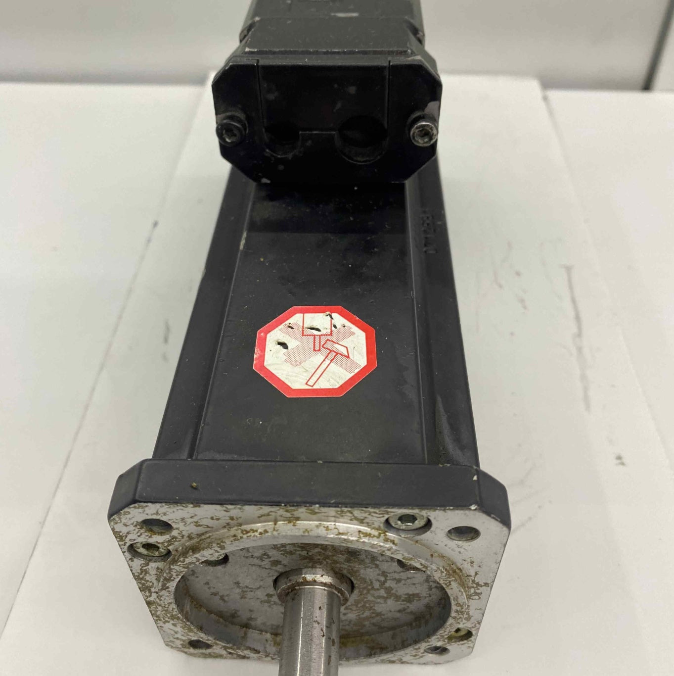 ELAU [SM-070/60/010/P0/45/S1/B0]  SERVO MOTOR