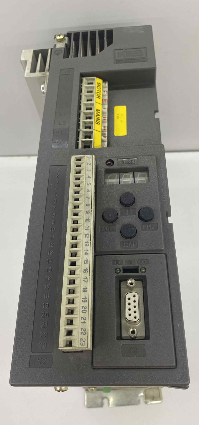KEB ART-NR.10.FO-R13-4009  2.2KW 380V  SERVO SÜRÜCÜ