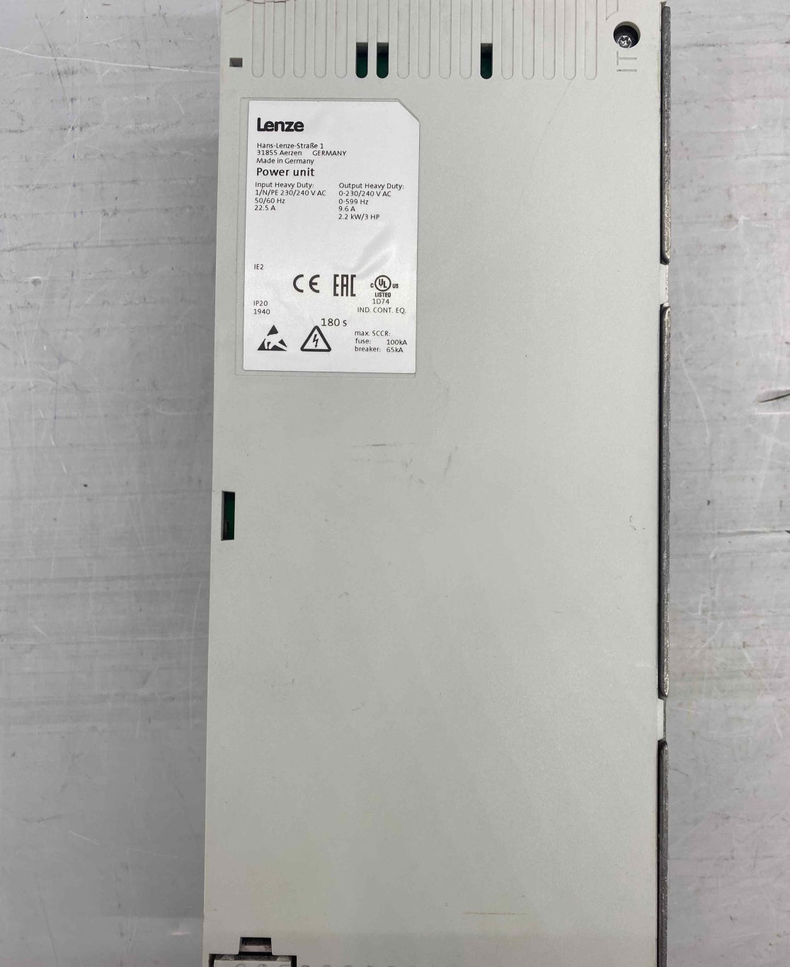 LENZE I5DAE222B10010000S 2.2KW 220V SÜRÜCÜ