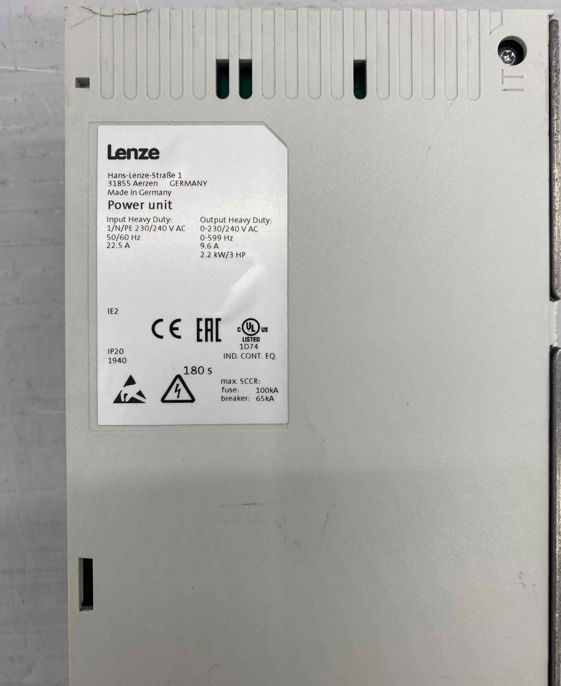 LENZE I5DAE222B10010000S 2.2KW 220V SÜRÜCÜ