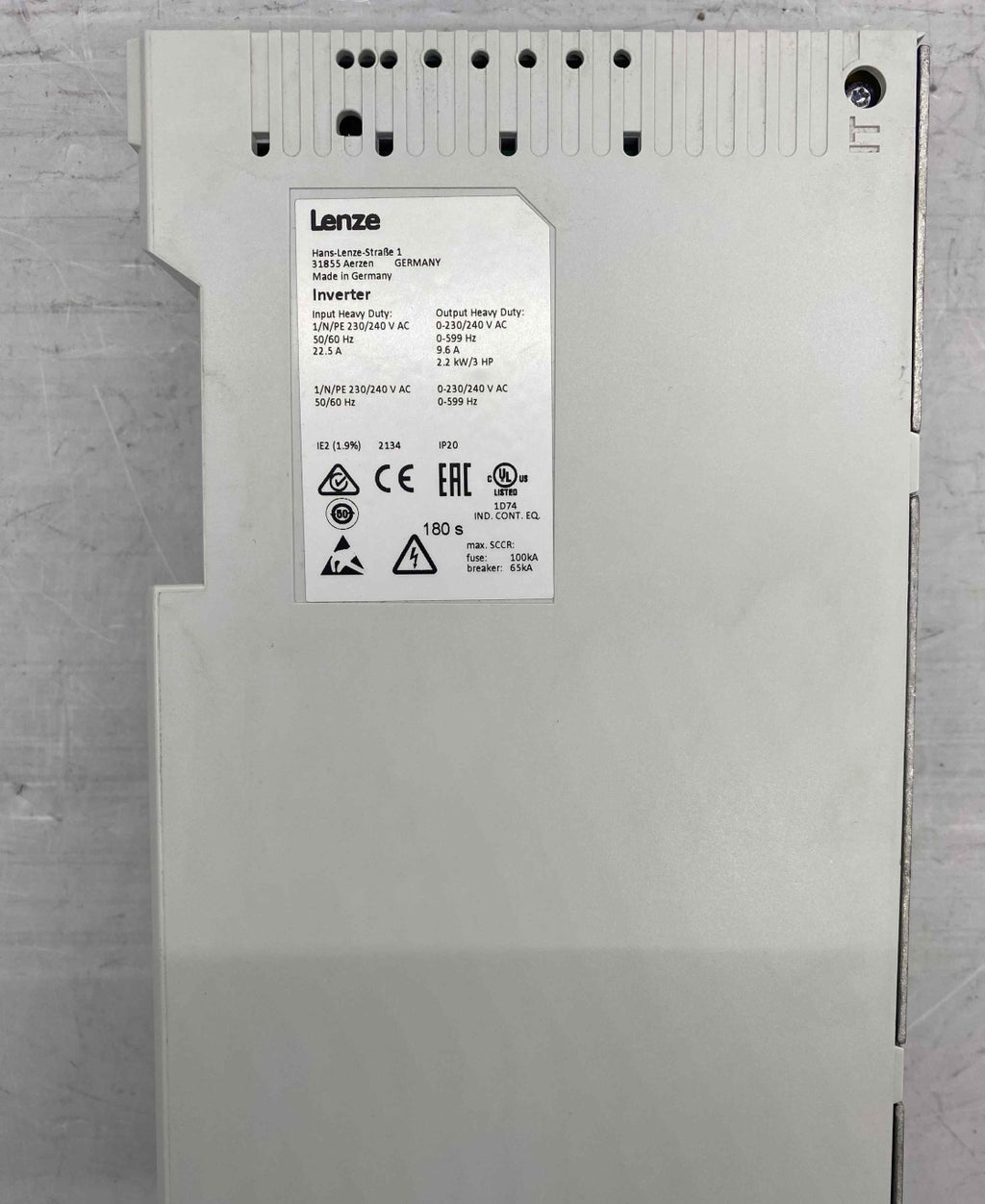 LENZE I510 - I51AE222B10V10000S  2.2KW 220V  SÜRÜCÜ
