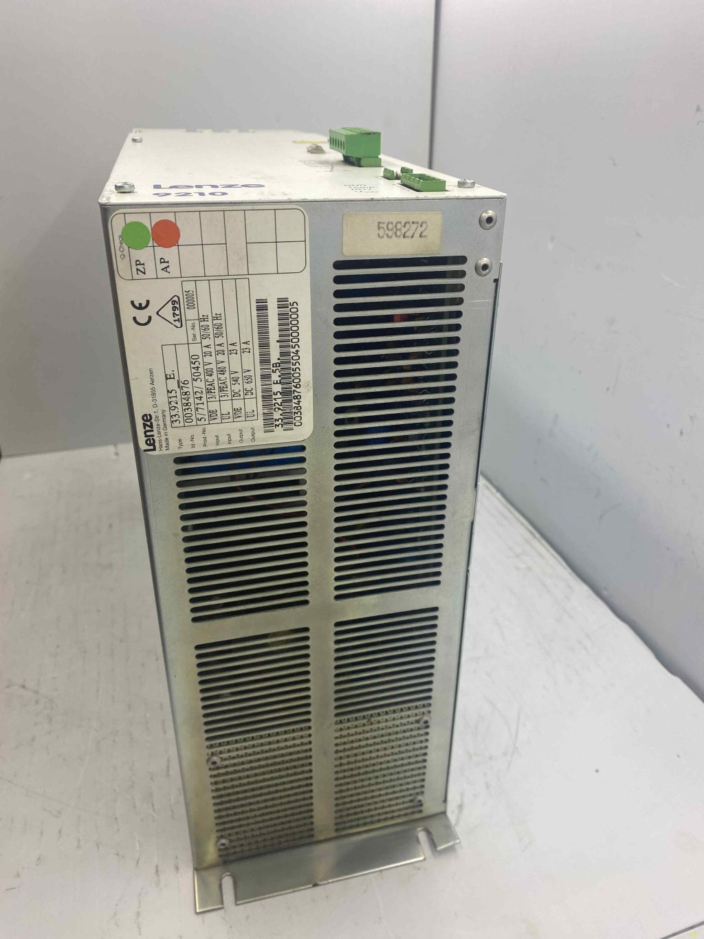 LENZE 9210 - 33,9215 E 20A POWER SUPPLY SERVO SÜRÜCÜ