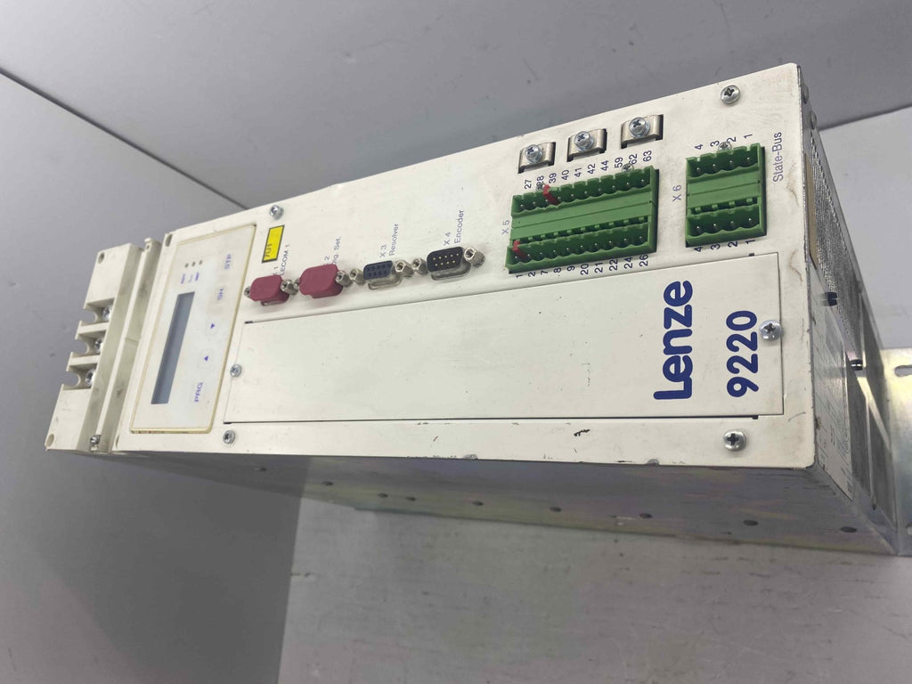 LENZE 9220 - 33.9223 E.V029  SERVO SÜRÜCÜ