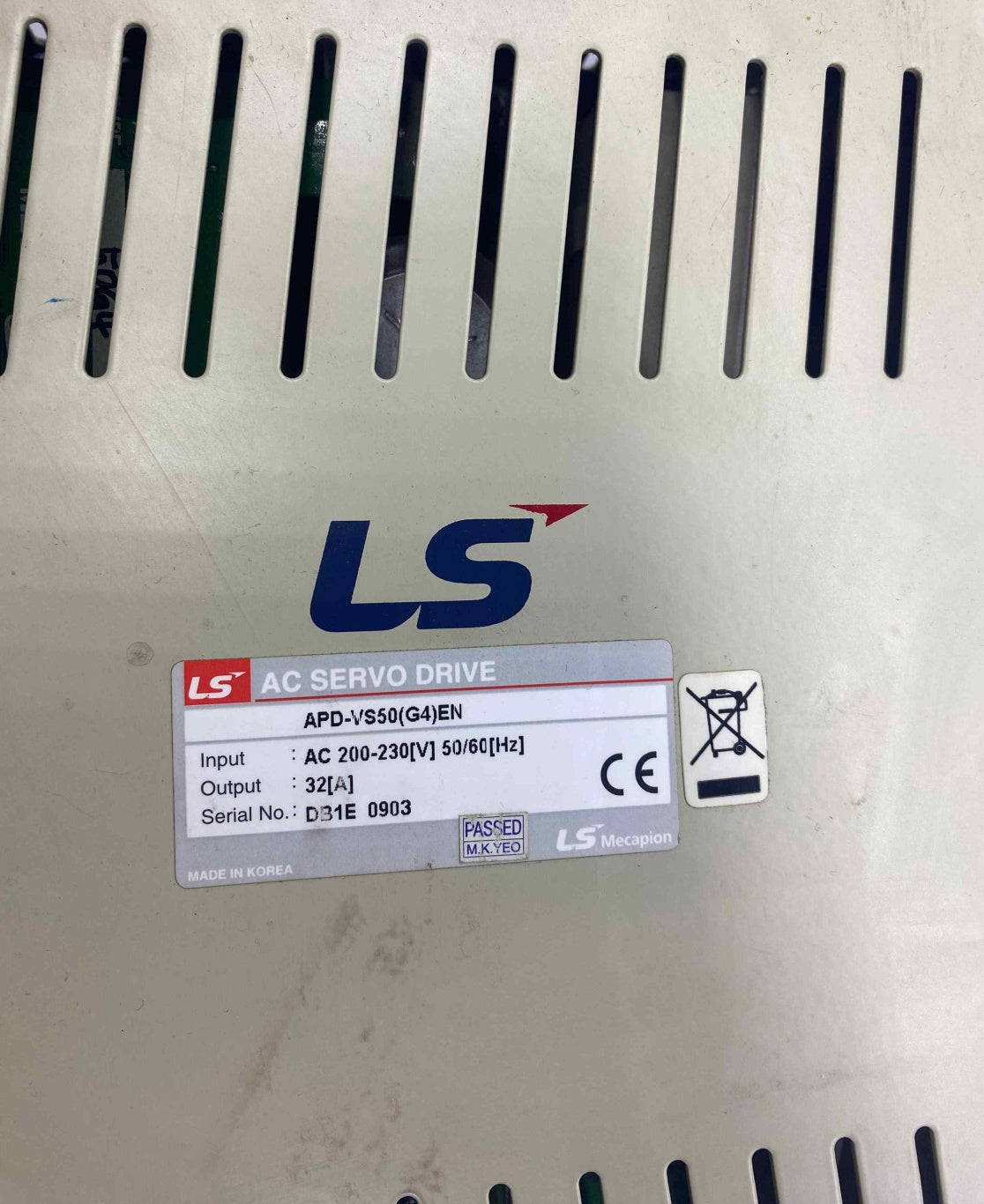 LS APD-VS50[G4]EN 5KW 3X220V  SERVO SÜRÜCÜ