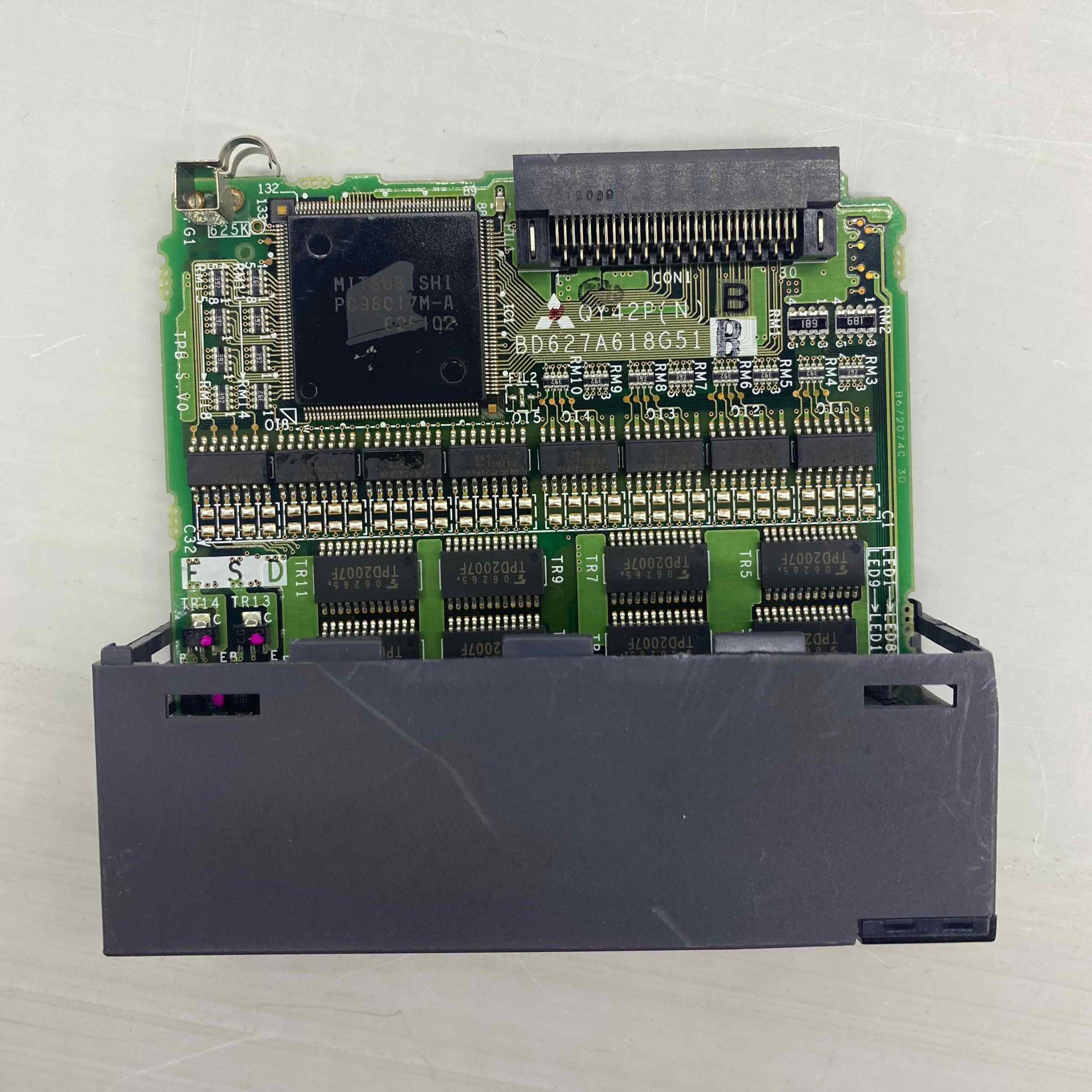 MITSUBISHI QY42P OUTPUT MODÜL PLC