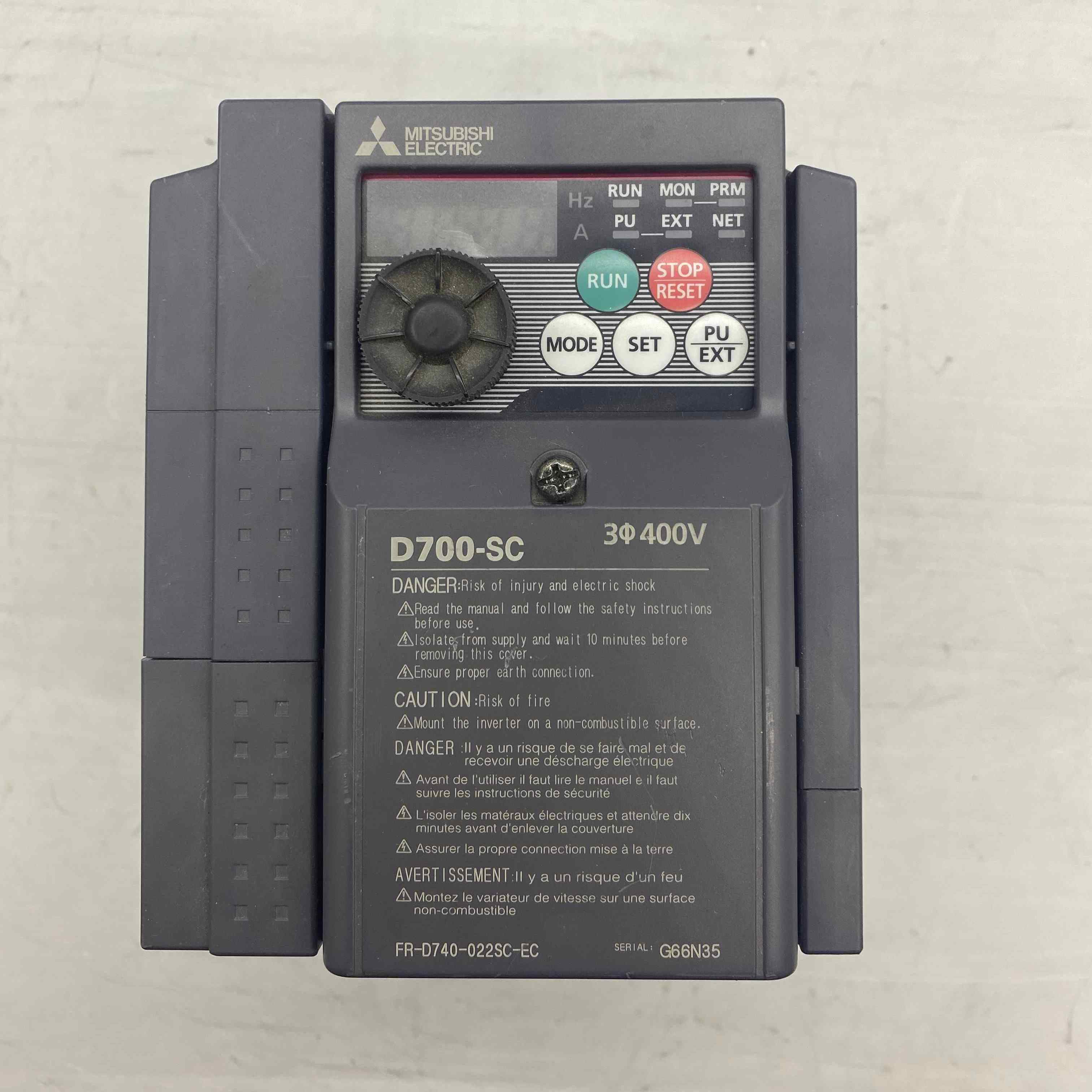 MITSUBISHI FR-D740-022SC-EC 0.75KW 380V SÜRÜCÜ