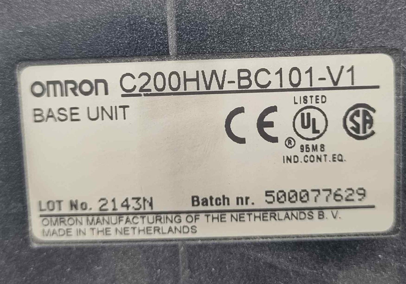 OMRON C200HW-BC101-V1  ARKA PANEL