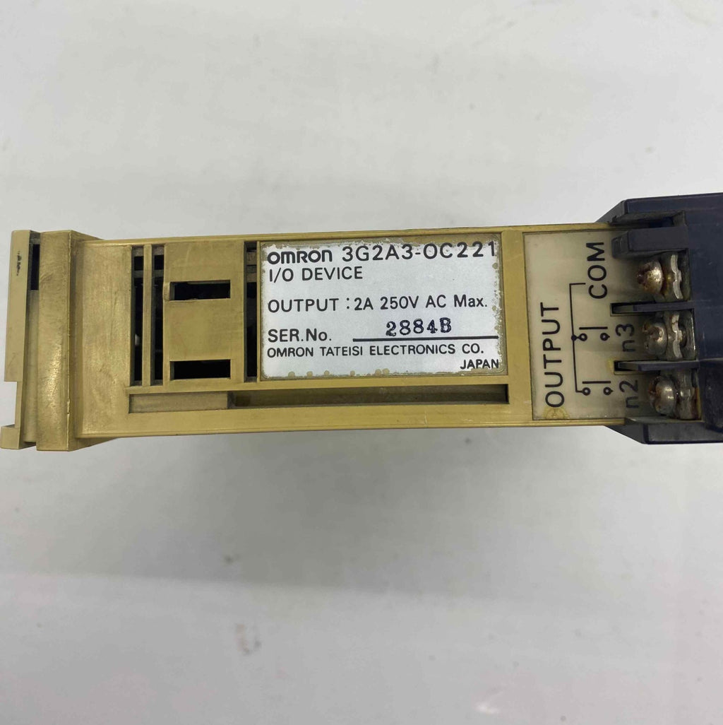 OMRON 3G2A3-OC221   PLC MODUL