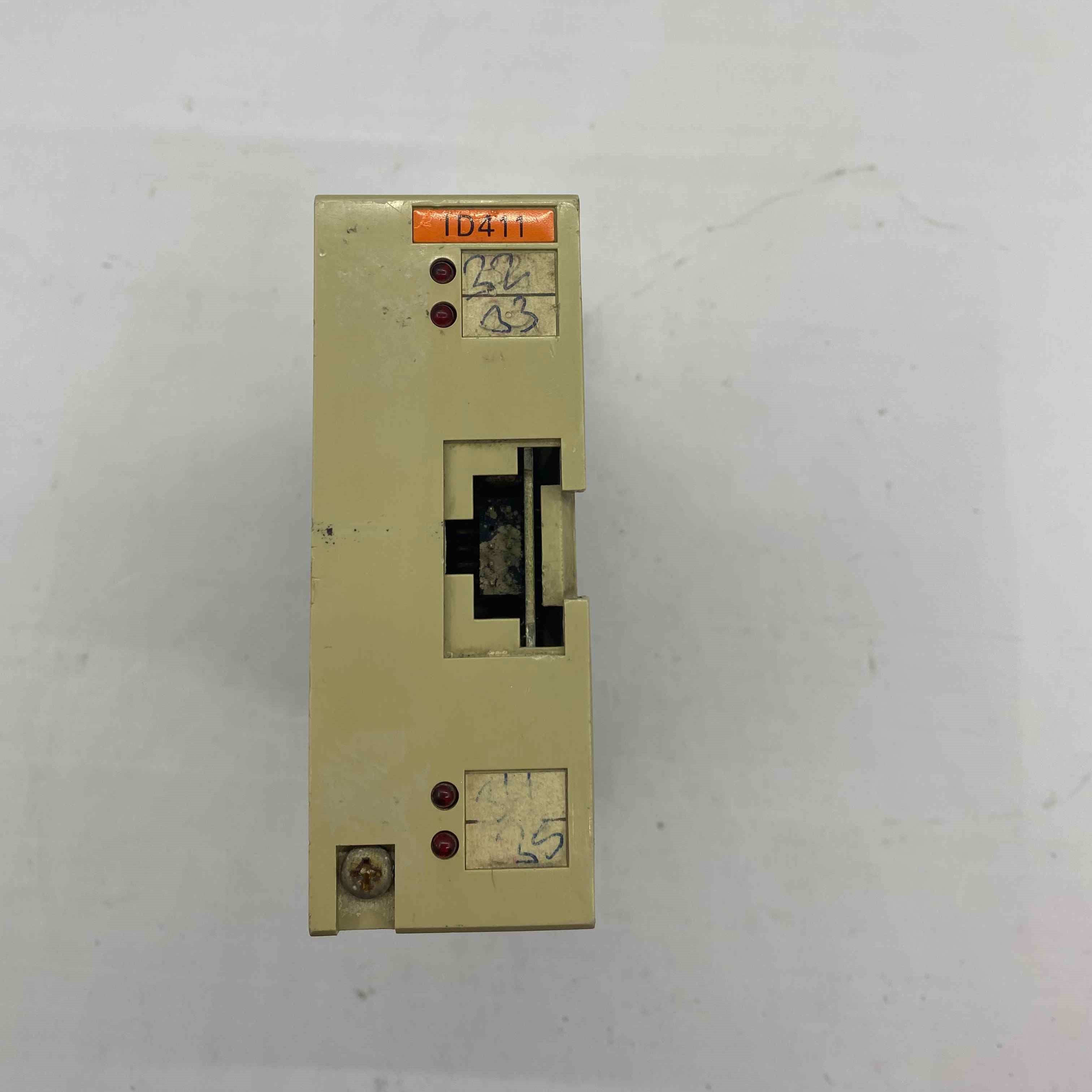 OMRON 3G2A3-ID411   PLC MODUL