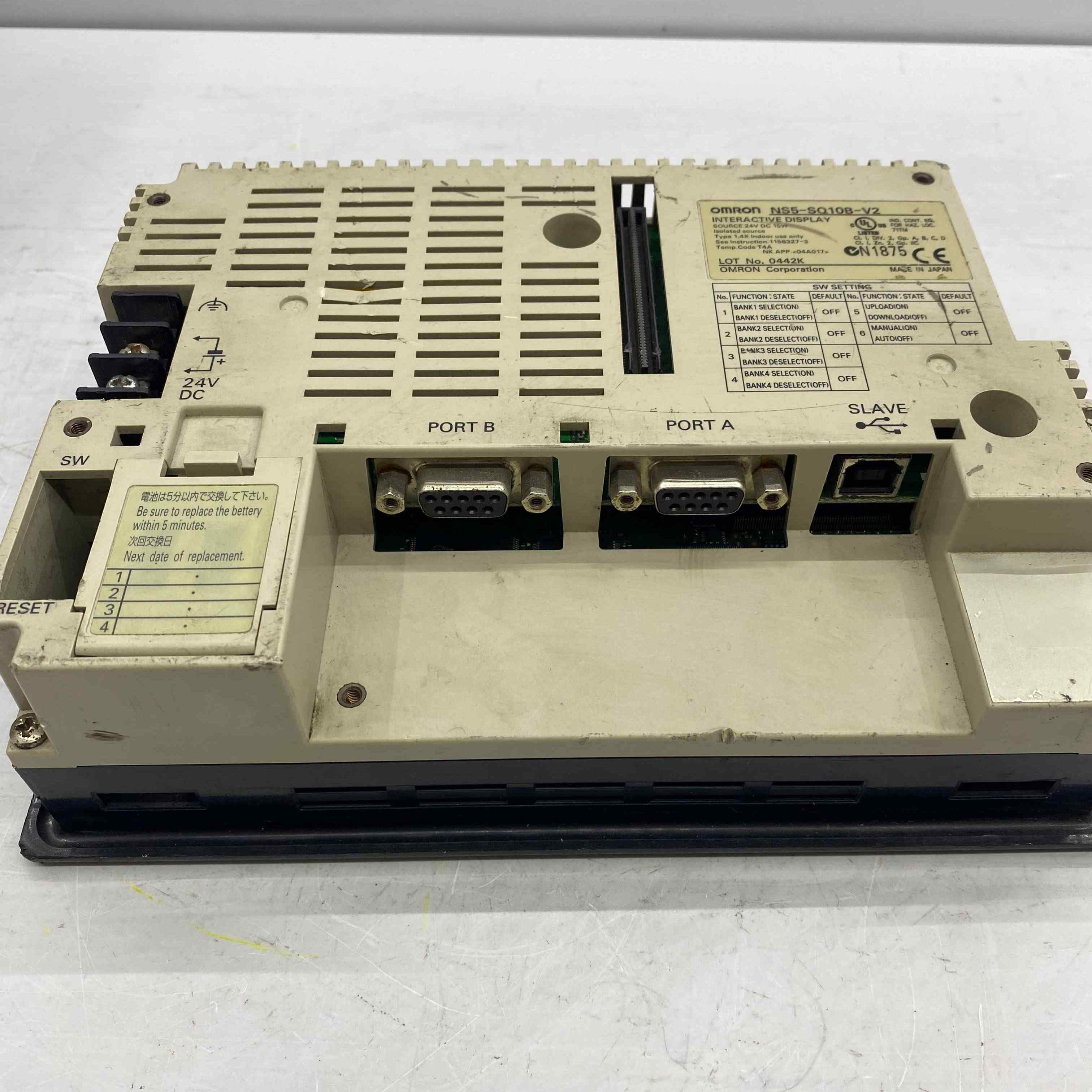 OMRON NS5-SQ10B-V2  EKRAN