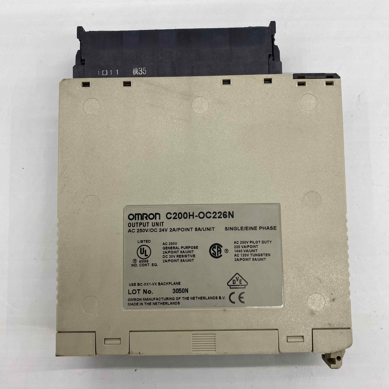OMRON C200H-OC226N   PLC MODUL
