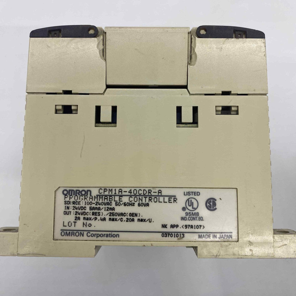 OMRON CPM1A-40CDR-A   PLC