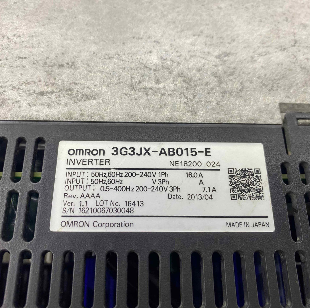 OMRON 3G3JX-AB015-E  1.5KW 220V  SÜRÜCÜ