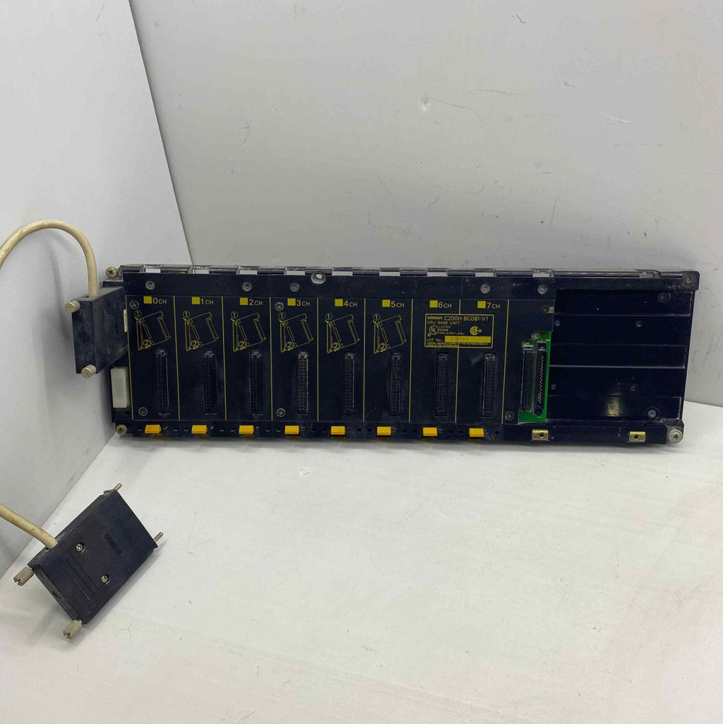 OMRON C200 H-C200H-BC081-V1  PLC TERMİNAL BLOĞU