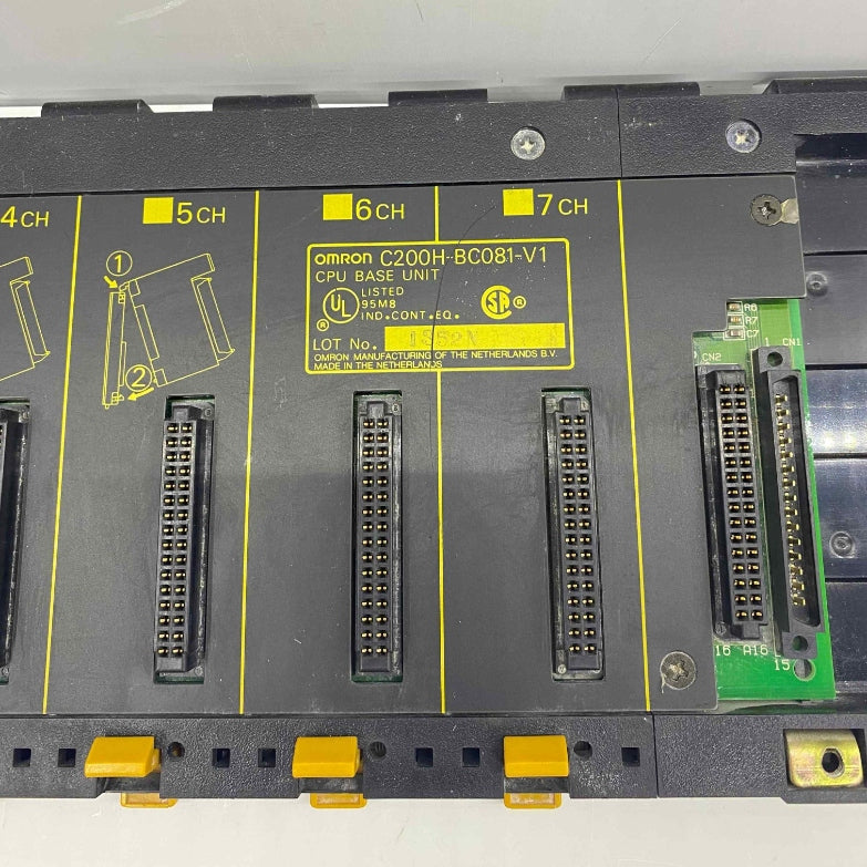 OMRON C200 H-C200H-BC081-V1  PLC TERMİNAL BLOĞU