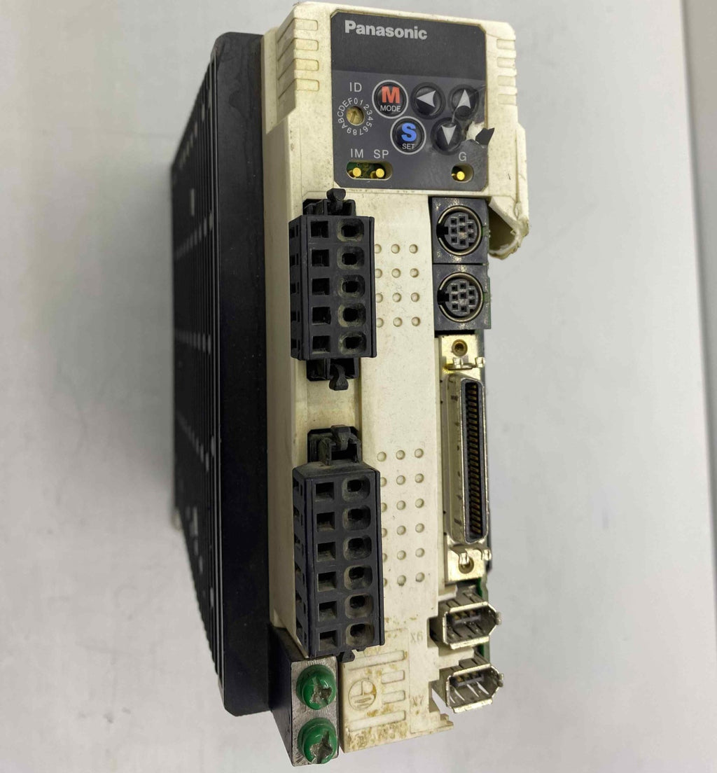 PANASONİC MCDDT3520 0.75KW 220V SERVO SÜRÜCÜ
