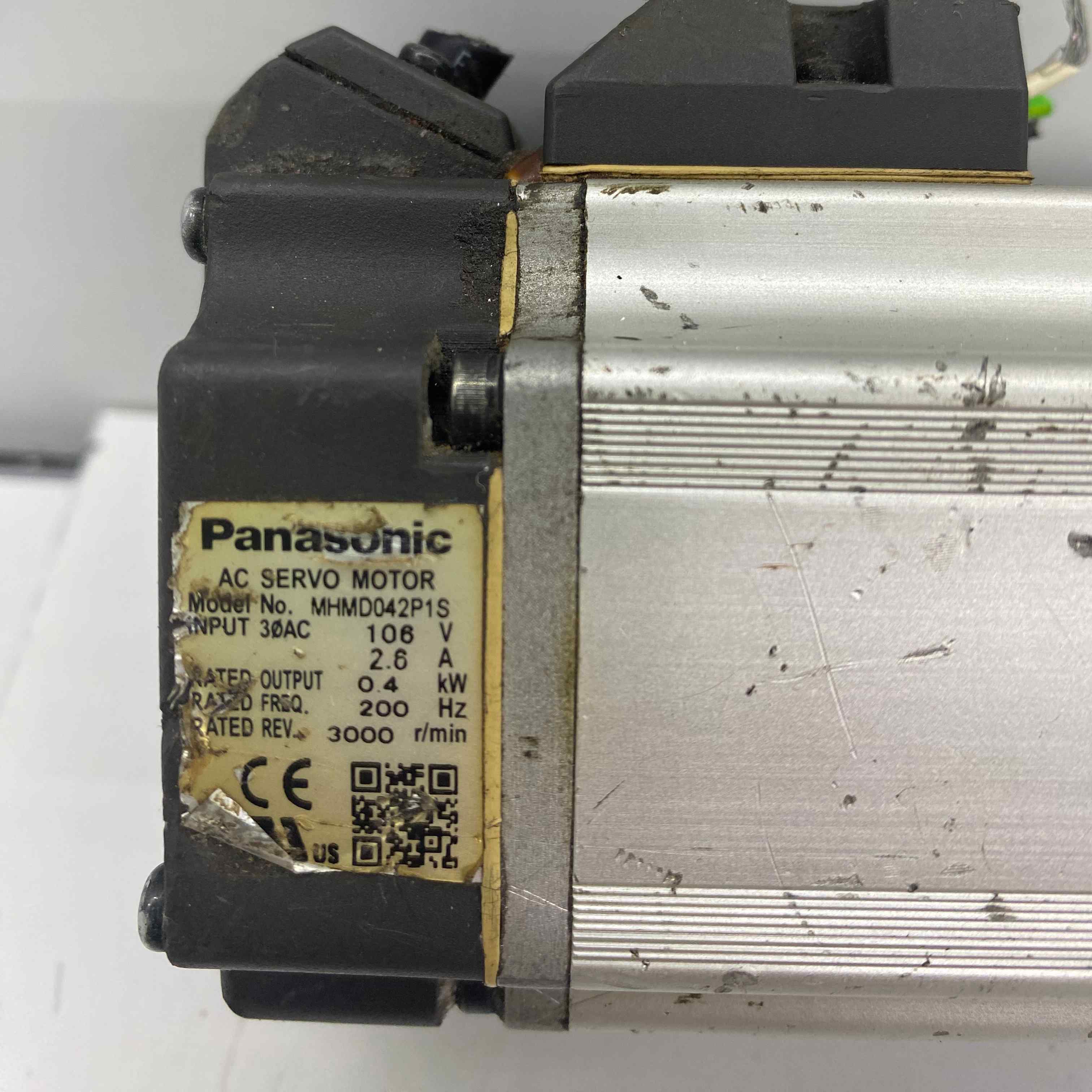 PANASONİC [MHMD042P1S]  SERVO MOTOR