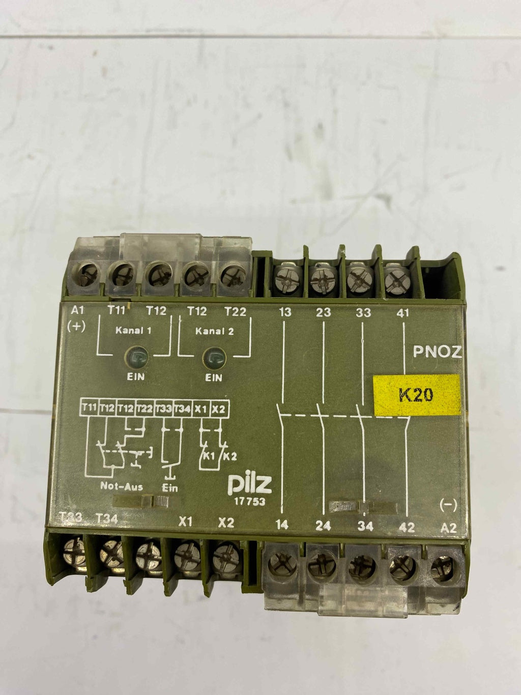 PILZ PNOZ 24VDC 3S 1O EMNIYET ROLESI