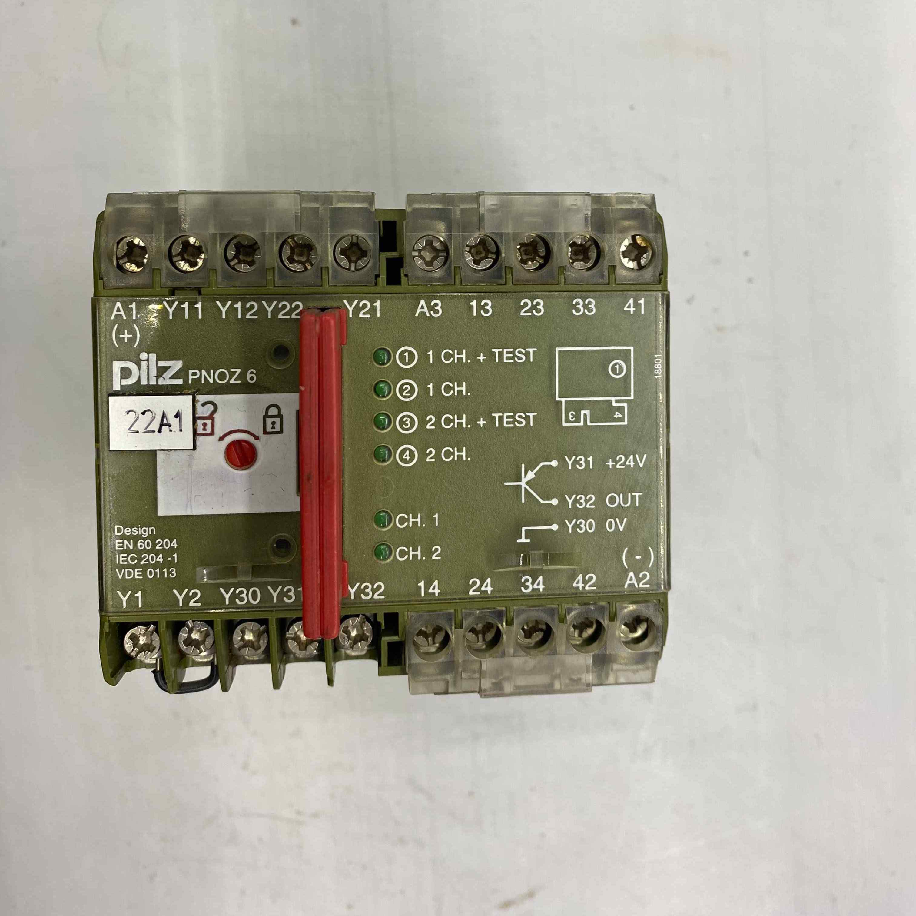 PILZ PNOZ6 24VDC EMNIYET ROLESI 474899