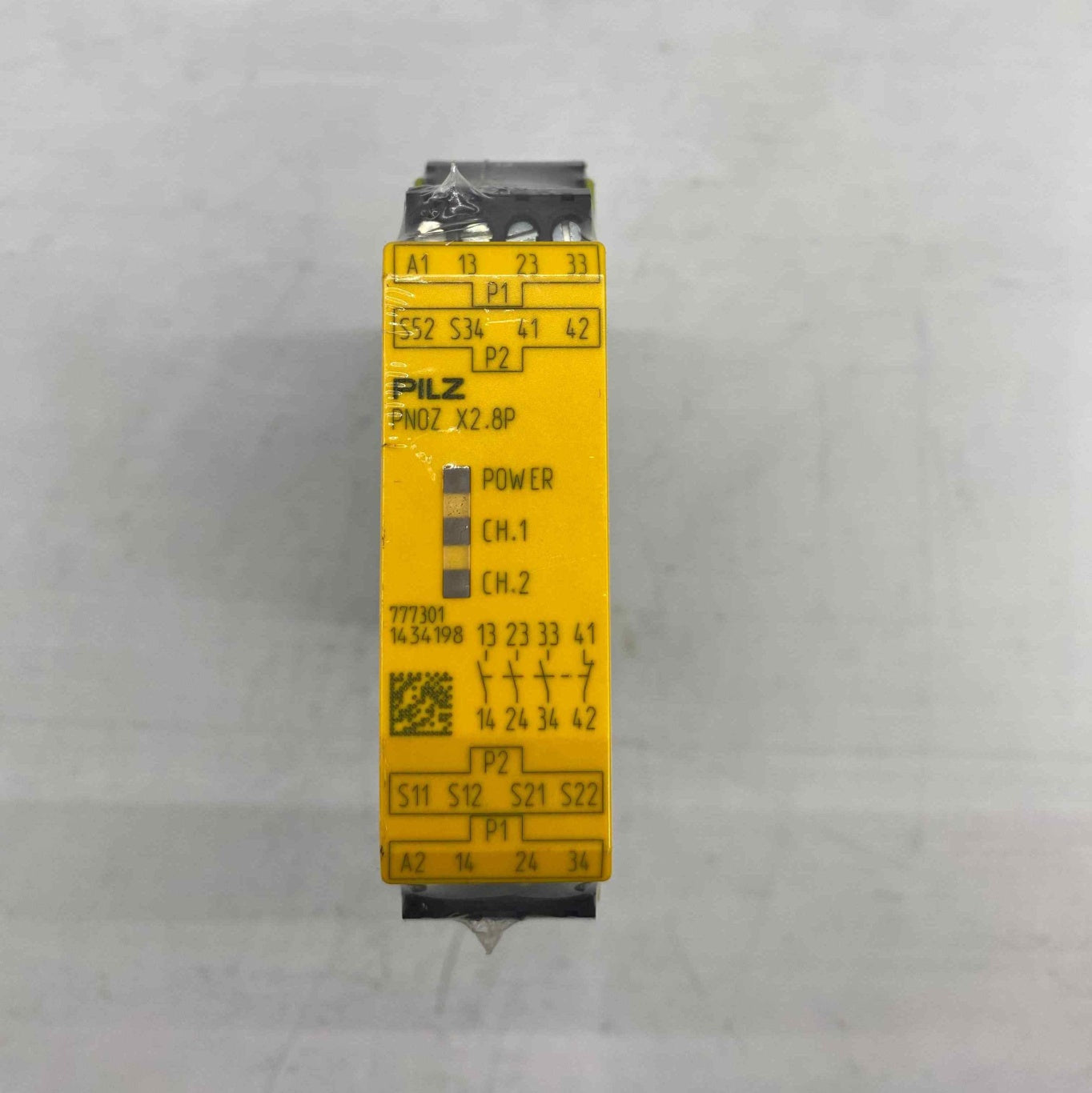 PILZ PNOZ X2.8P 24VACDC 3N-0 1N-C EMNIYET ROLESI 777301