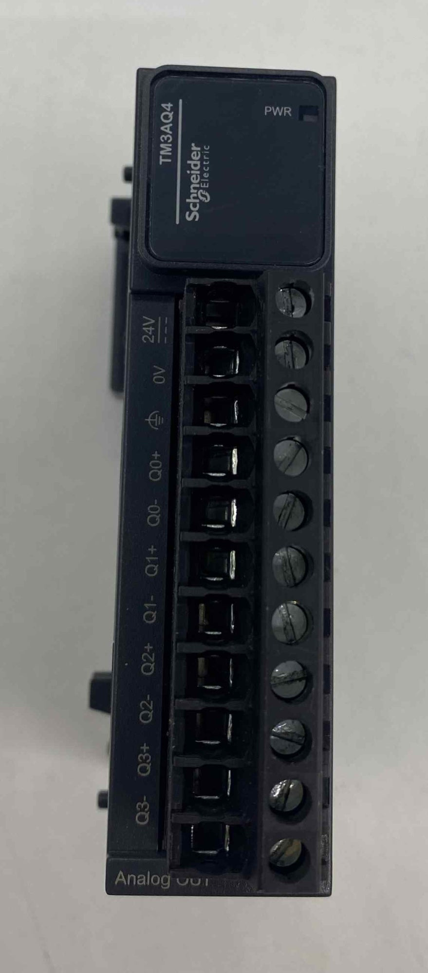 SCHNEİDER TM3AQ4 ANALOG ÇIKIŞ PLC