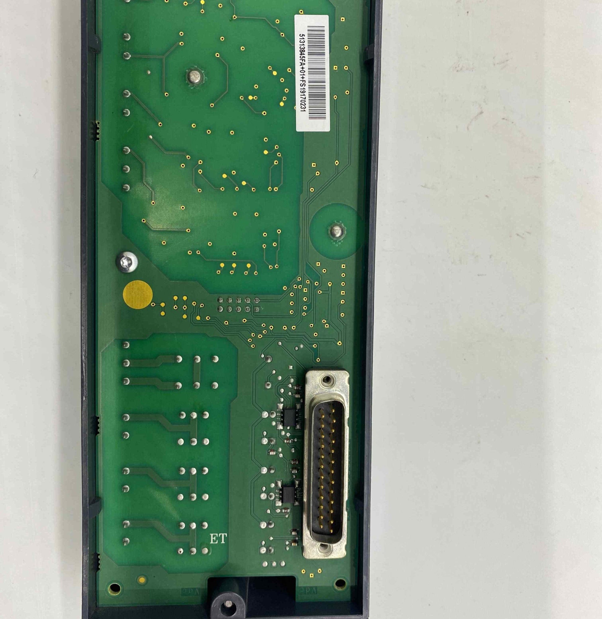 SCHNEİDER MES114 ALT BAĞLANTI MODÜLÜ PLC