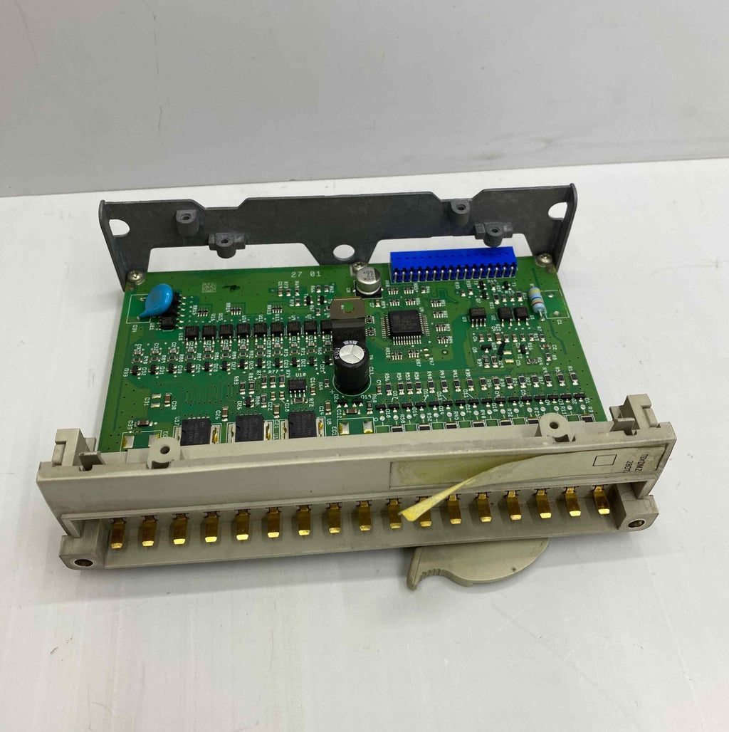 SCHNEİDER TSXDMZ28DT  PLC