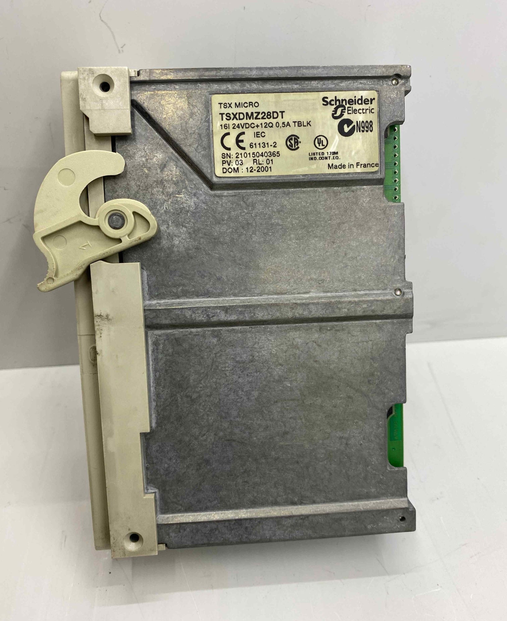 SCHNEİDER TSXDMZ28DT  PLC
