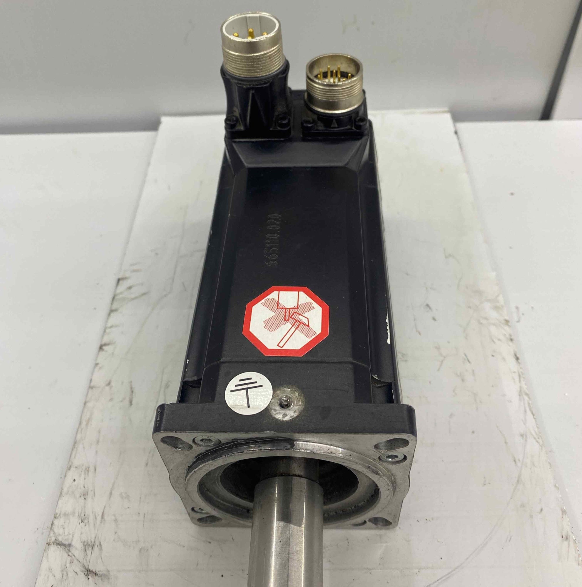 SCHNEİDER [BSH0701P11A1A]  SERVO MOTOR