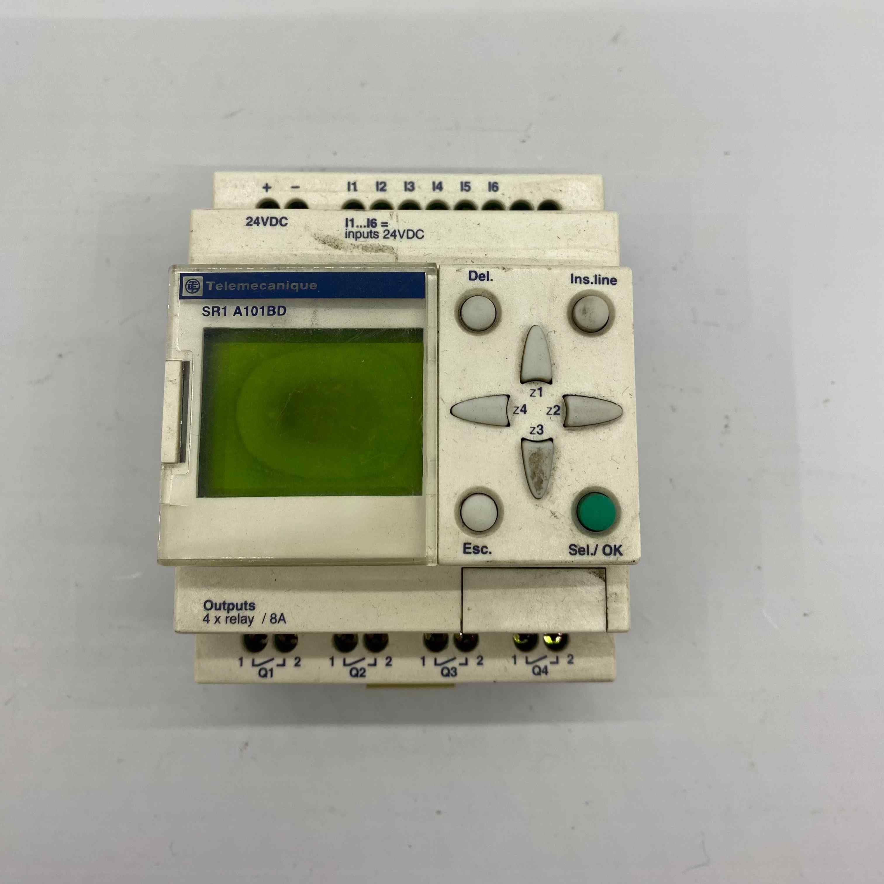 SCHNEİDER SR1A101BD  PLC