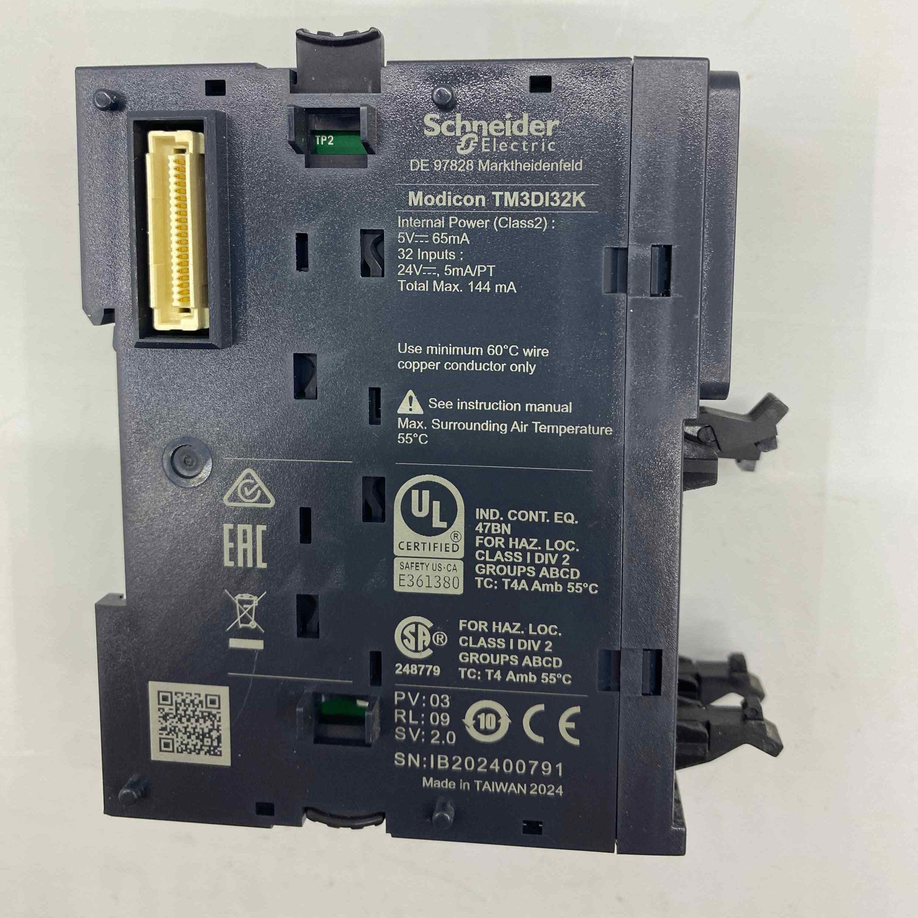 SCHNEİDER TM3DI32K 32 İNPUT PLC