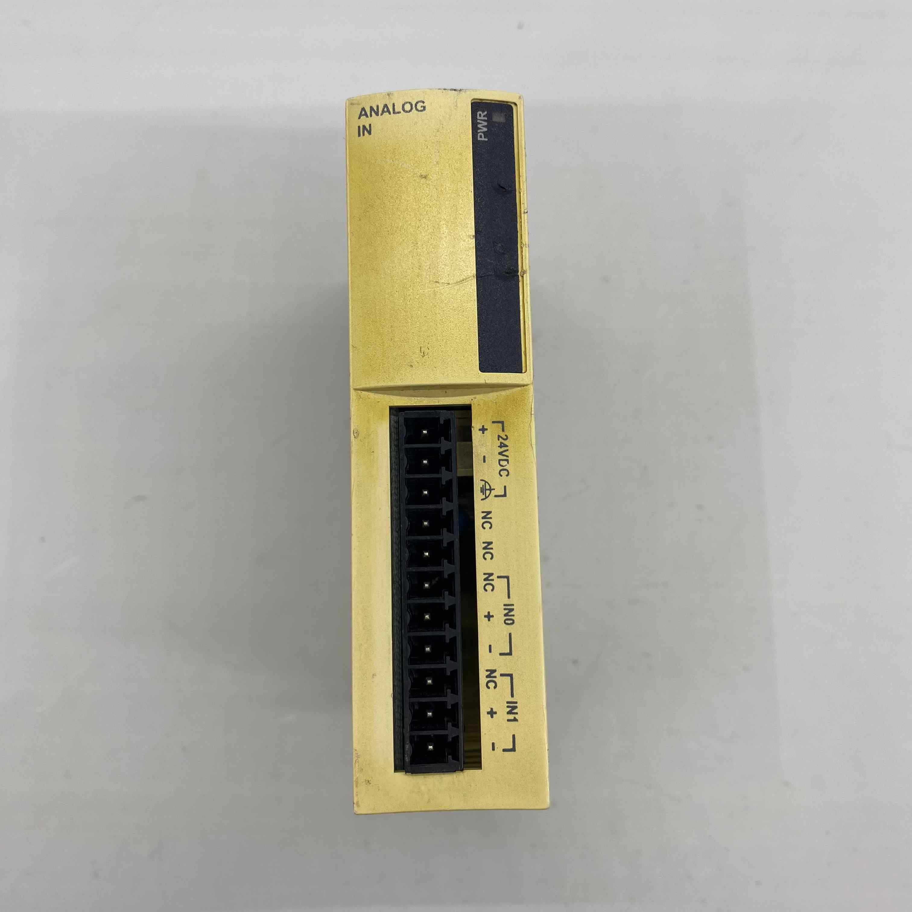SCHNEİDER TWDAMI2HT ANALOG INPUT PLC