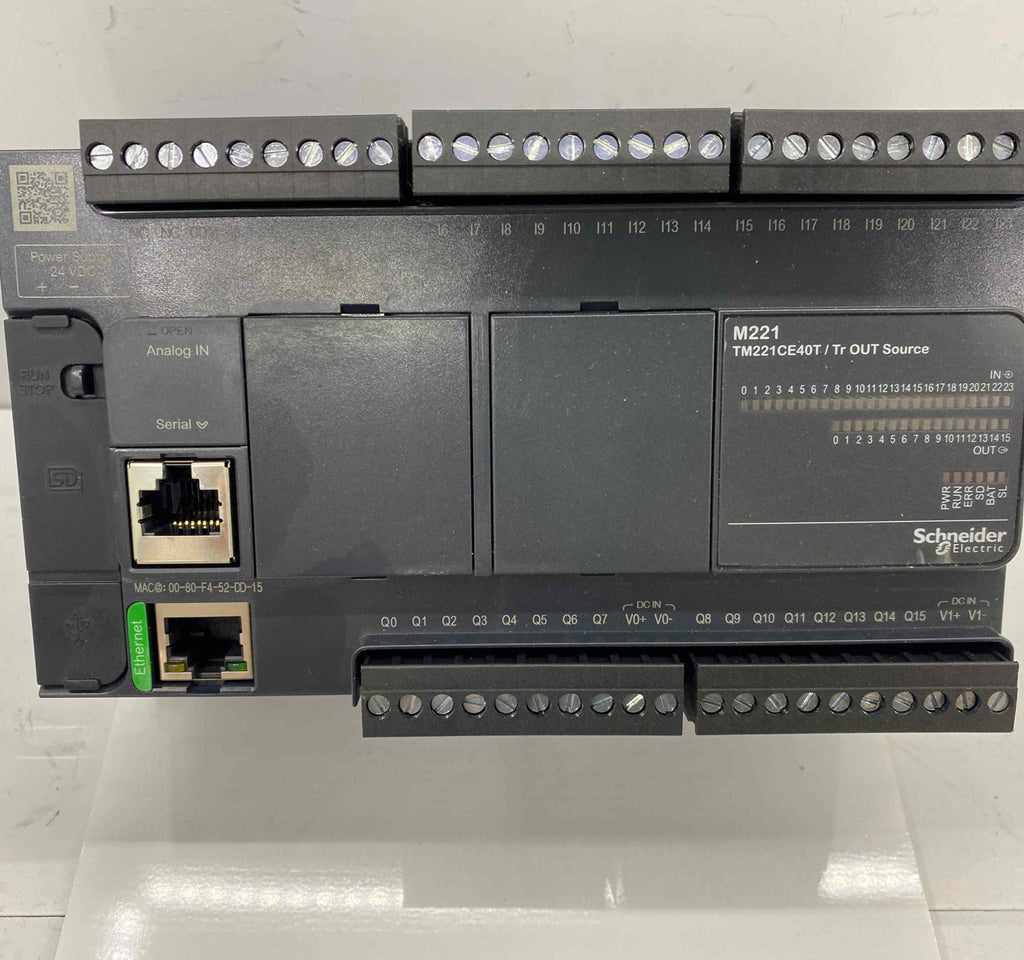 SCHNEİDER TM221CE40T  PLC