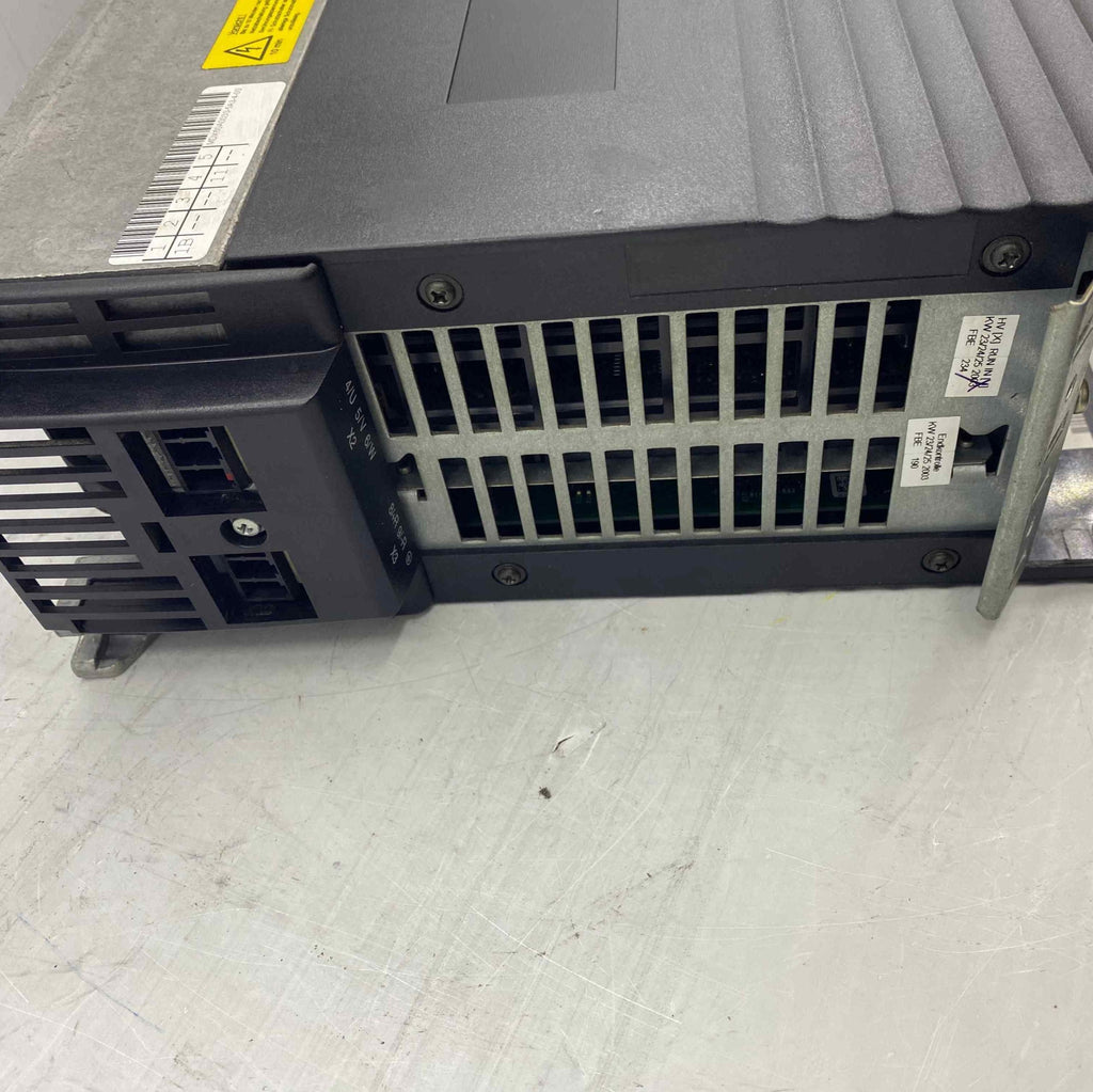 SEW MDS60A0030-5A3-4-00 4.9KVA 380V SERVO SÜRÜCÜ