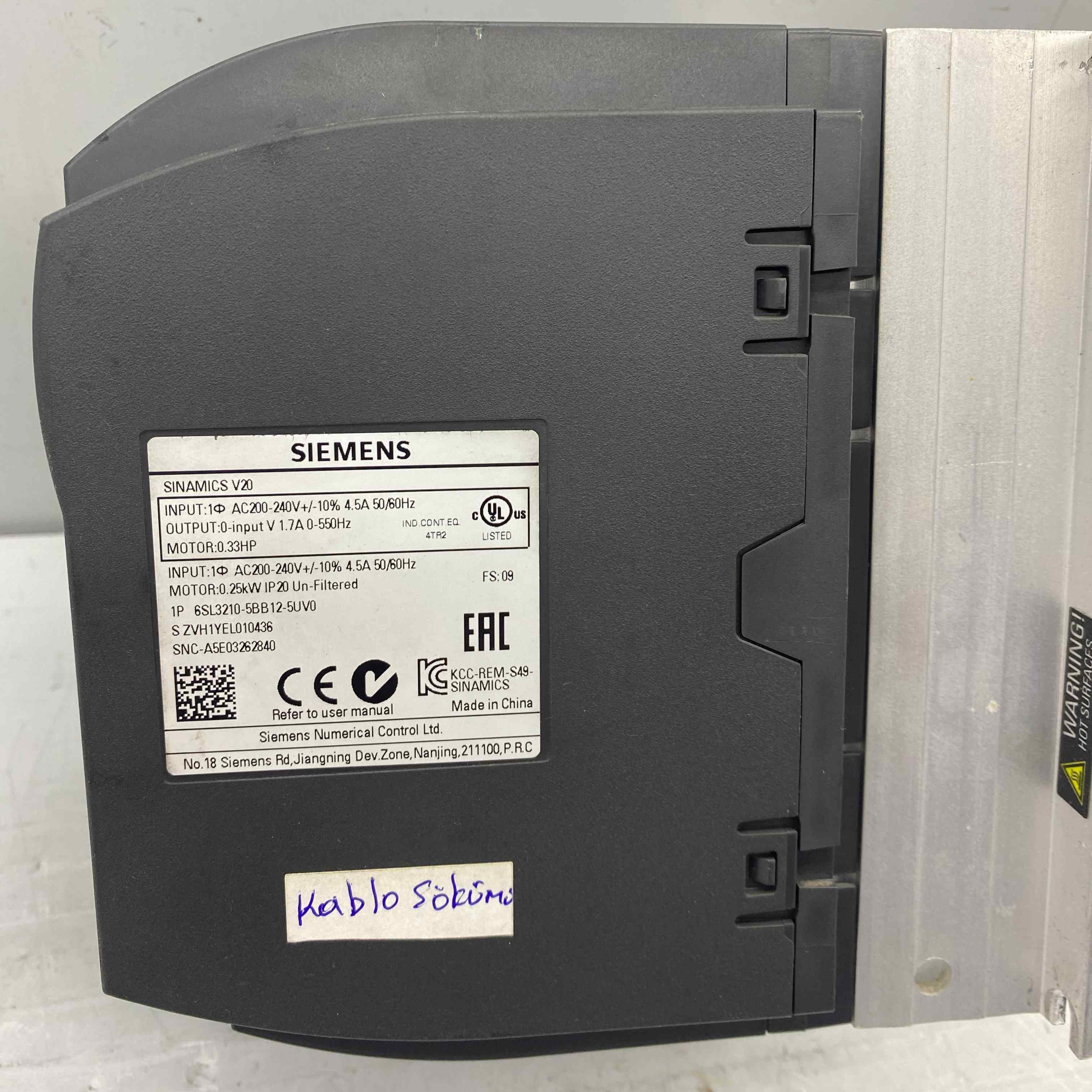 SIEMENS 6SL3210-5BB12-5UV0 0.25KW 220V SÜRÜCÜ