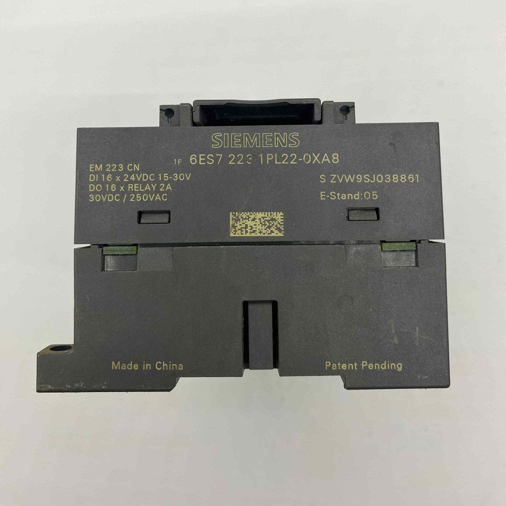 SIEMENS 6ES7223-1PL22-0XA8  PLC
