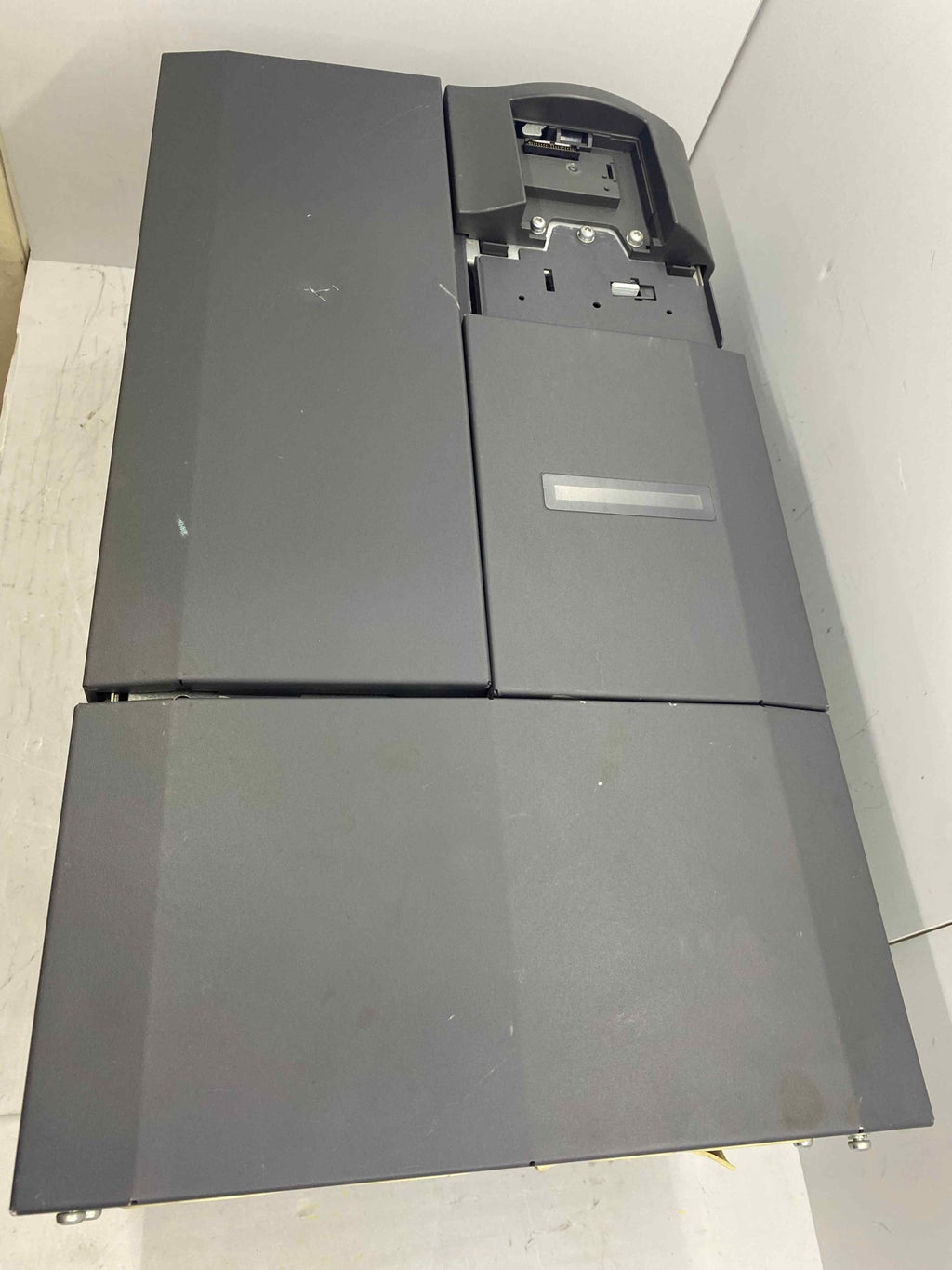 SIEMENS 6SE6440-2AD33-7EA1 37/45KW 380V SÜRÜCÜ