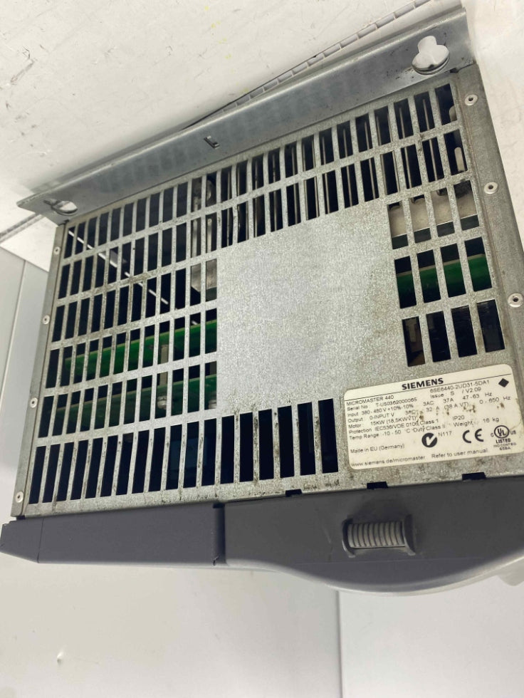 SIEMENS 6SE6440-2AD33-7EA1 37/45KW 380V SÜRÜCÜ