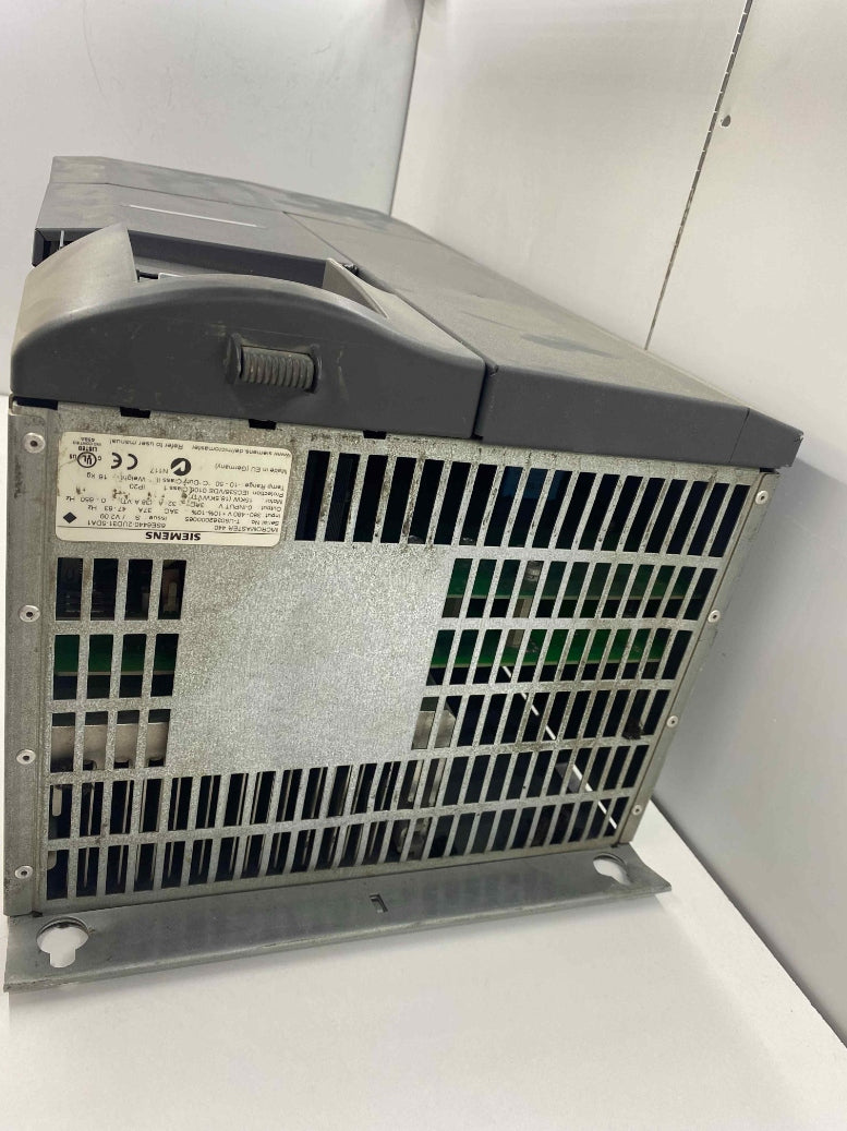 SIEMENS 6SE6440-2UD31-5DA1 15KW 380V SÜRÜCÜ