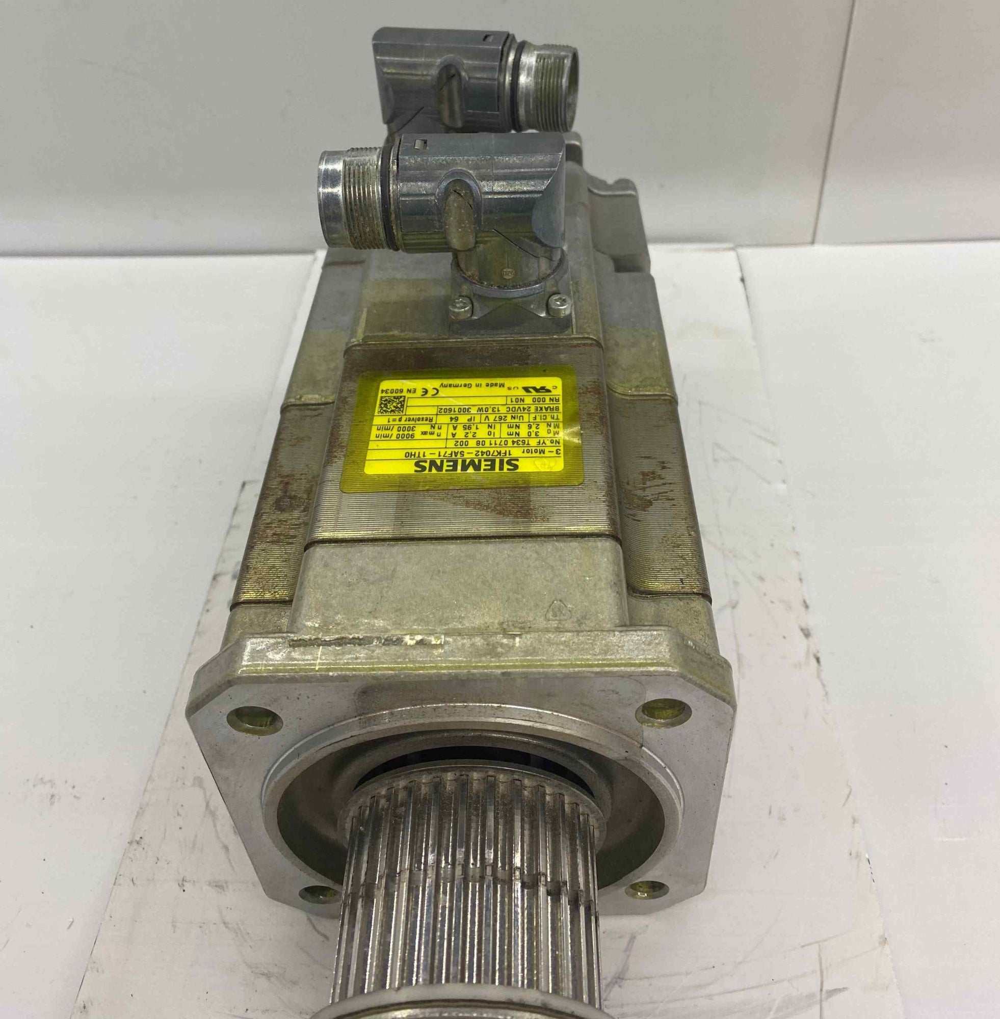 SIEMENS [1FK7042-5AF71-1TH0]  SERVO MOTOR