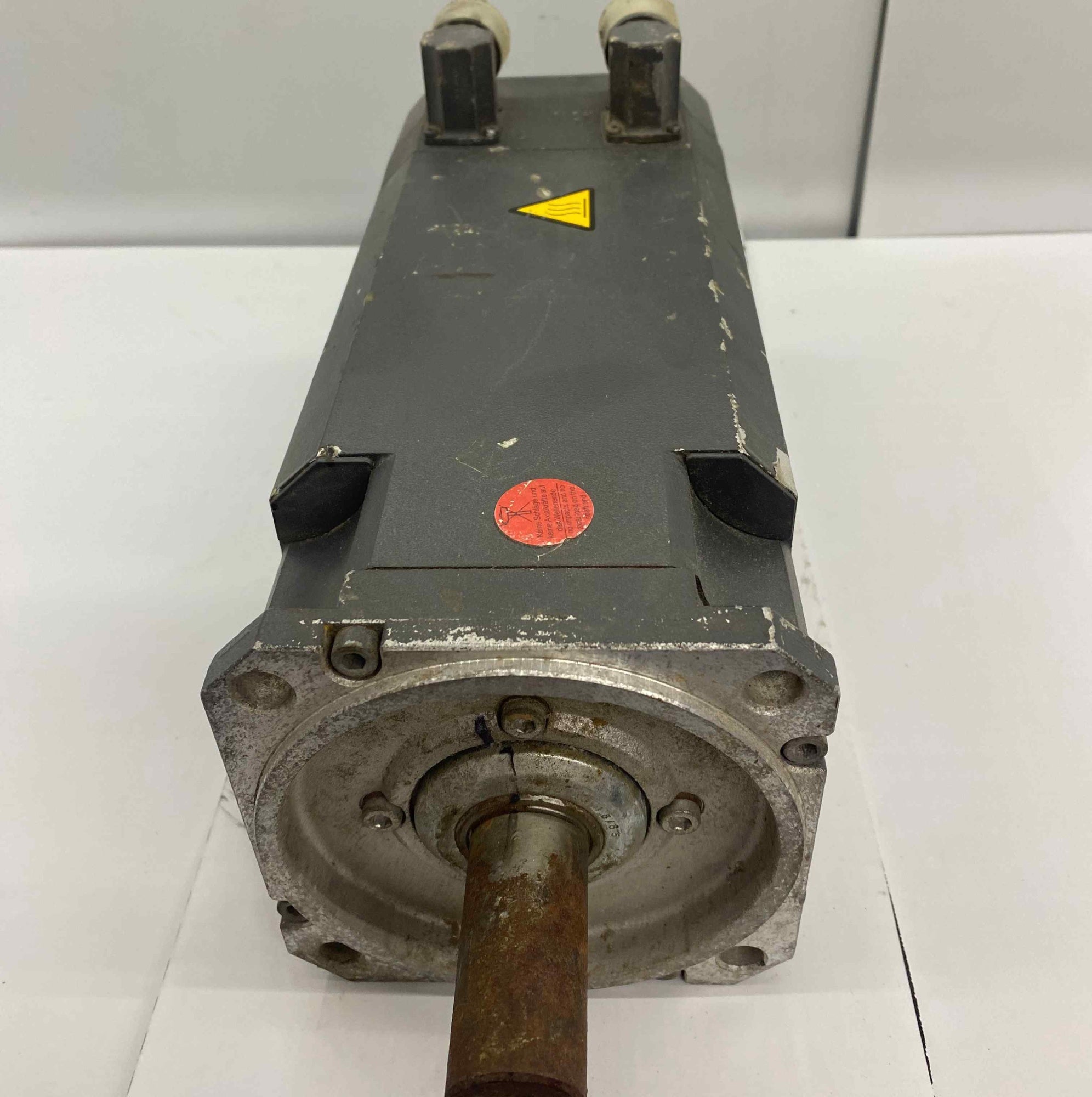 SIEMENS [1FT6062-1AF71-3AH1]  SERVO MOTOR