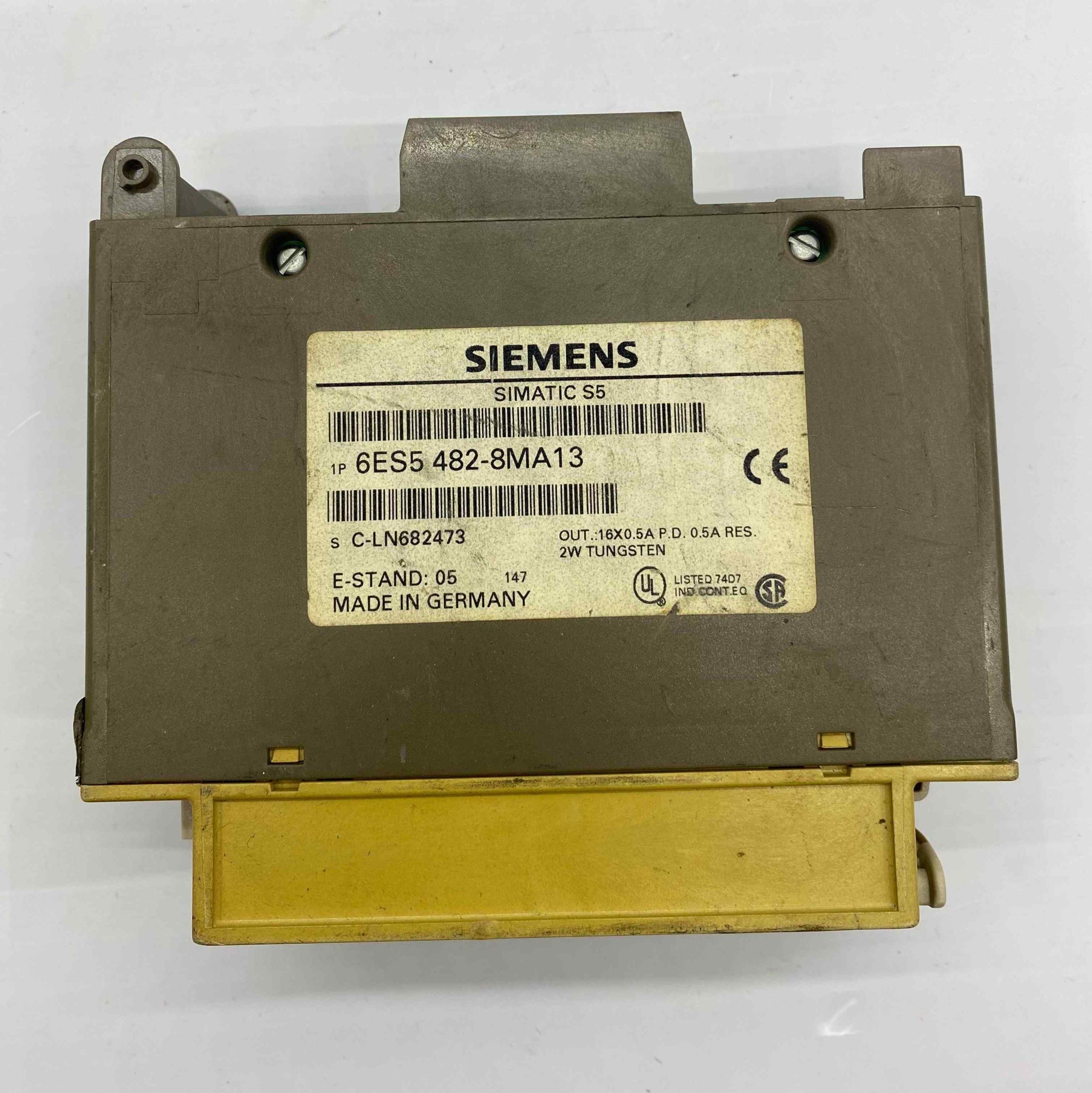 SIEMENS 6ES5 482-8MA13  PLC