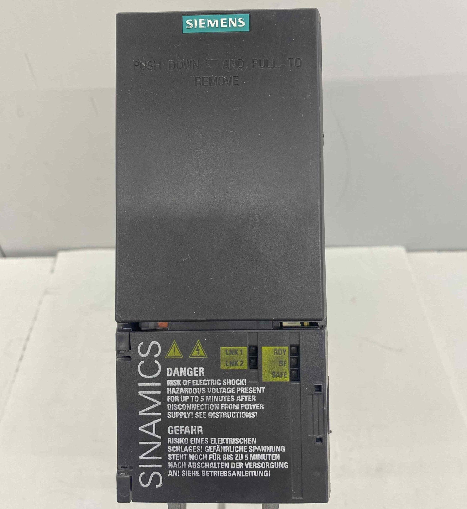 SIEMENS 6SL3 210-1KE1/5UF1  3KW 380V  SÜRÜCÜ