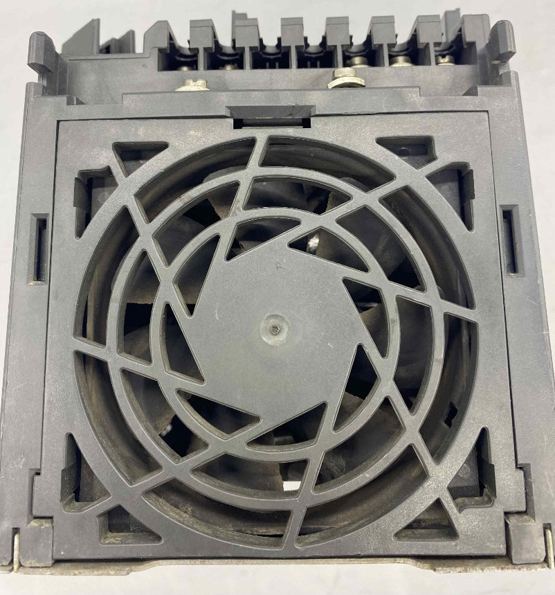 SIEMENS 6SE6420-2UC22-2BA1 2.2KW 220V SÜRÜCÜ