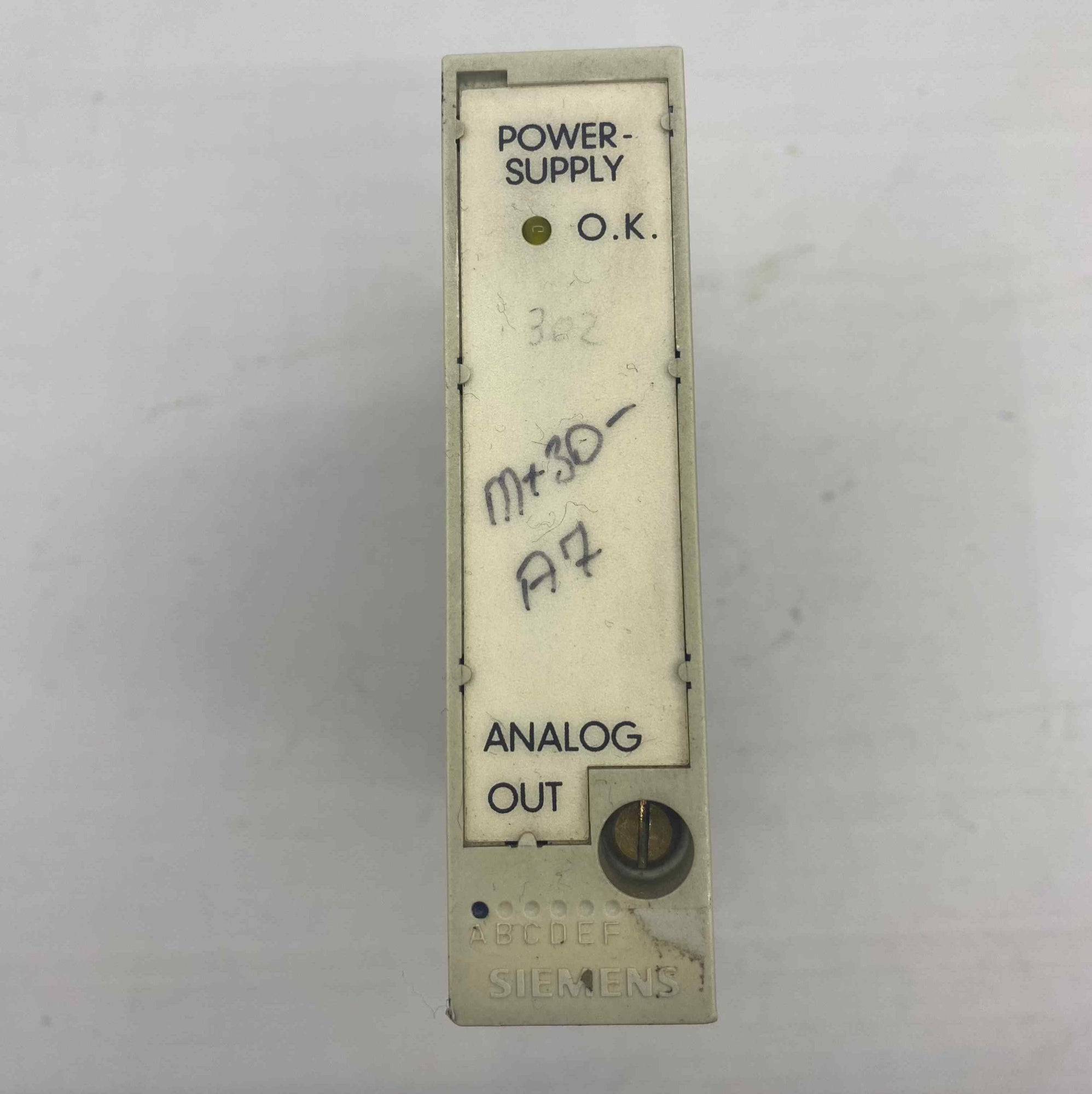 SIEMENS 6FC5111-0CA05-0AA0 ANALOG OUTPUT PLC