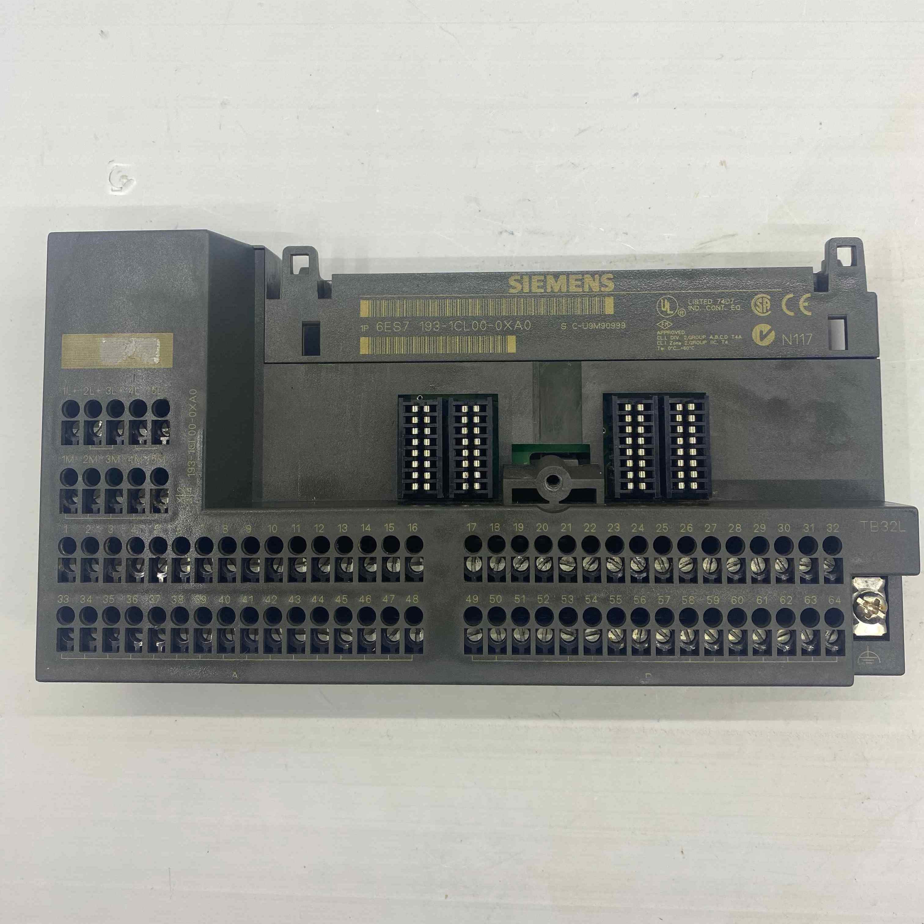 SIEMENS 193-1CL00-0XA0  PLC TERMİNAL BLOĞU